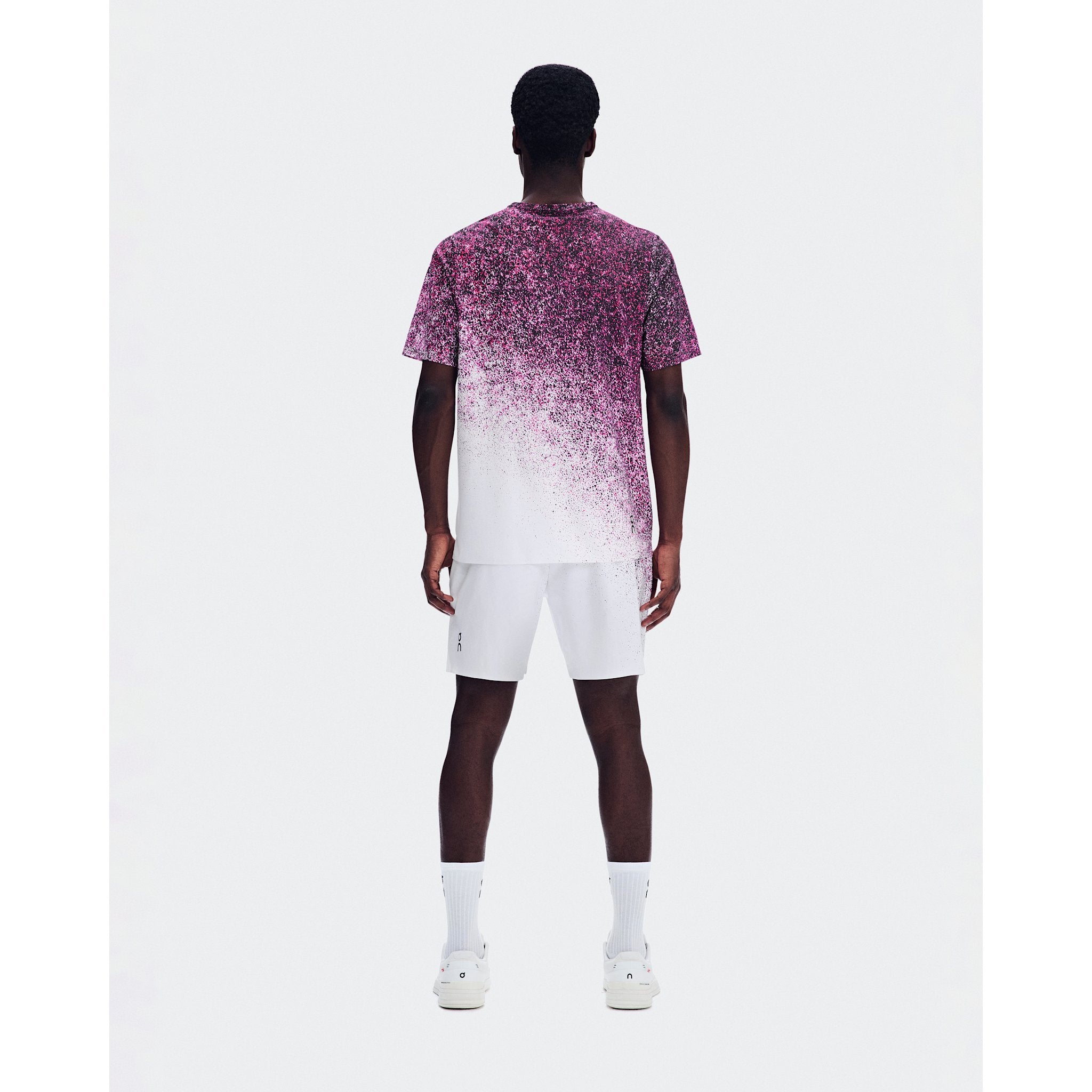 On 7" Court Shorts Fade Nebula | White