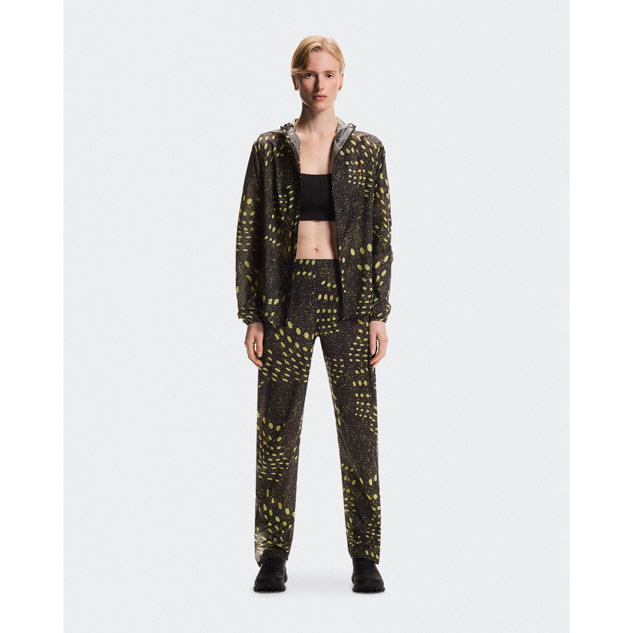 On Ultra Jacket Iron | Lime