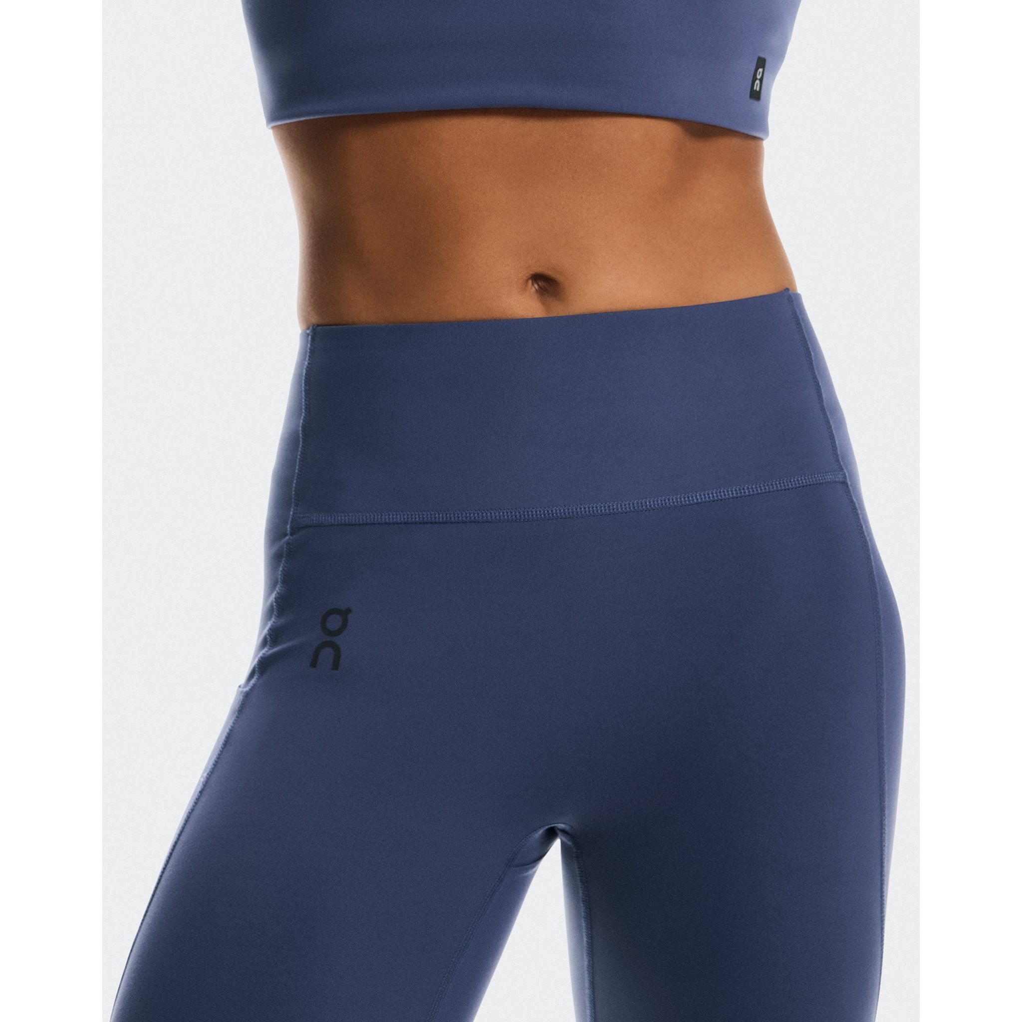 On Studio Tights 7/8 Acai
