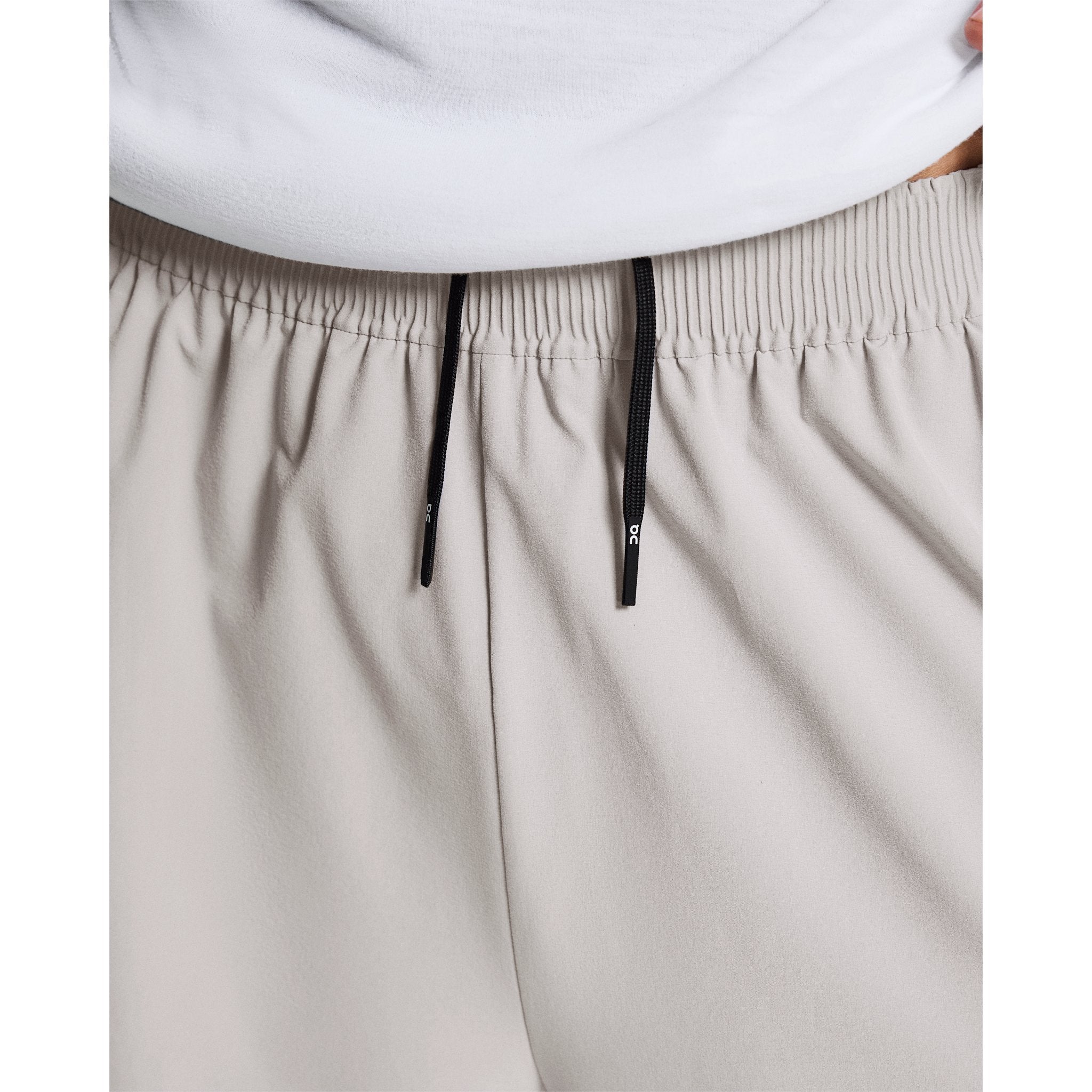 On Train Shorts Alloy