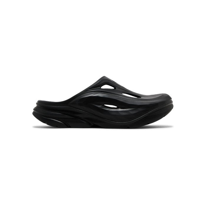 Hoka Ora Recovery Mule 'Triple Black'