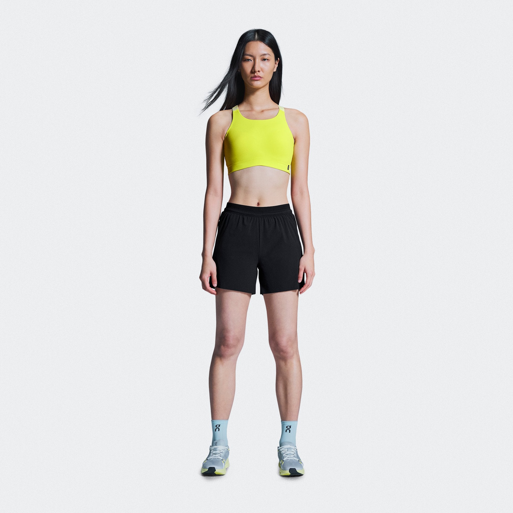On 5" Performance Shorts Black