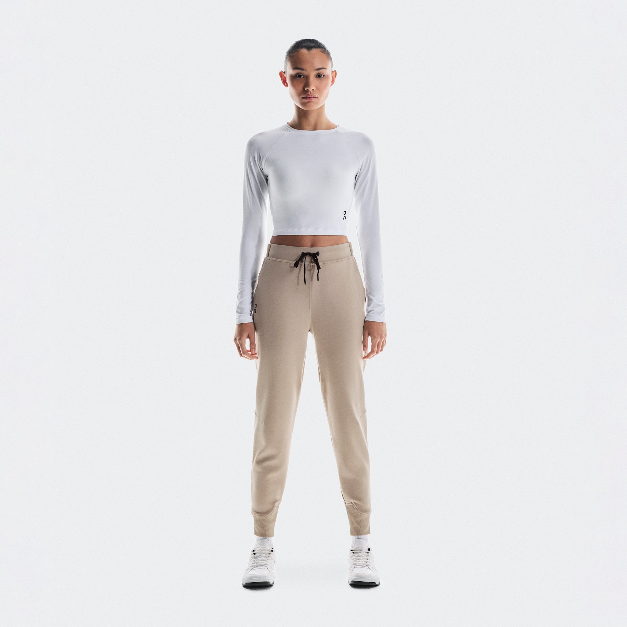 On Sweat Pants Desert