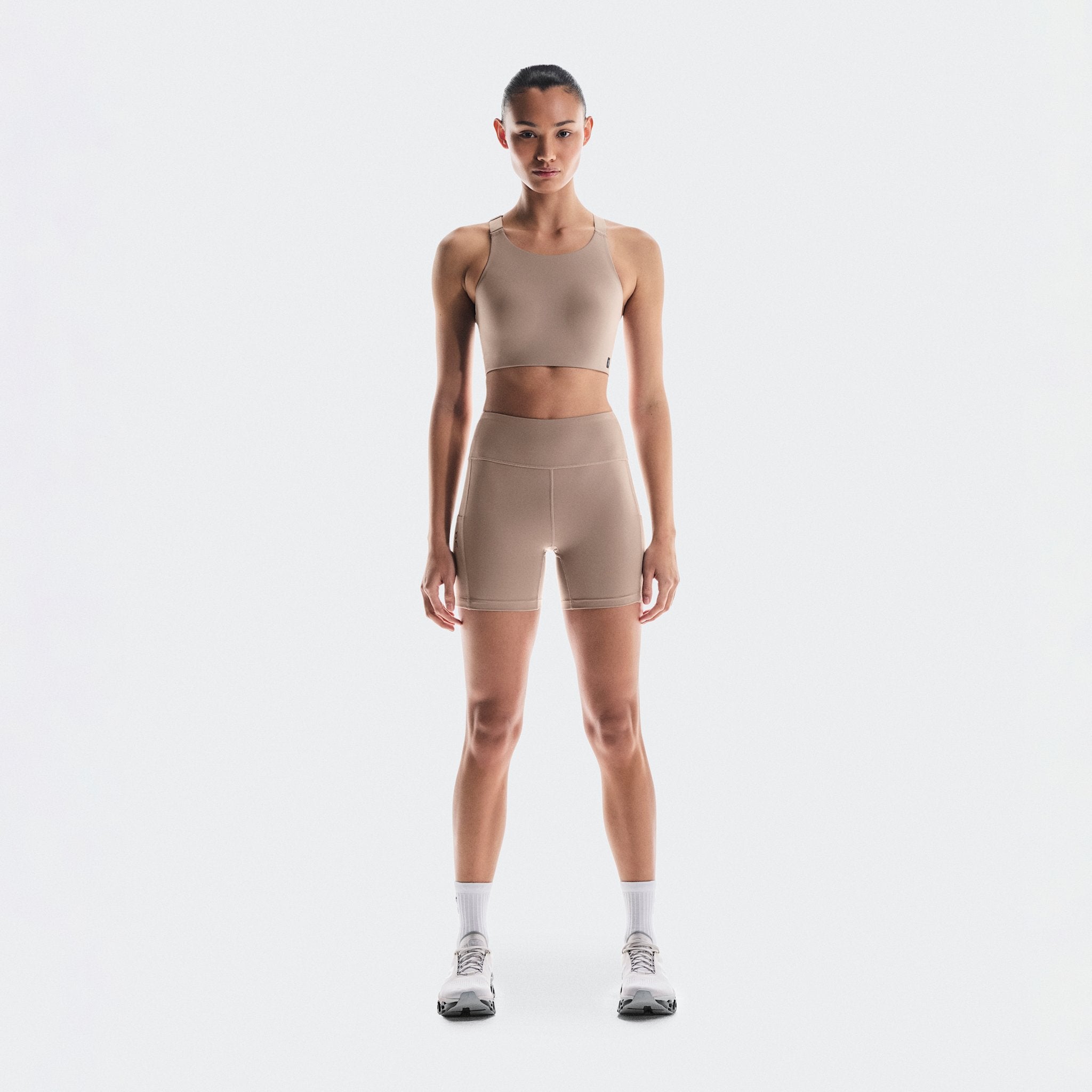 On Performance Short Tights Cinder