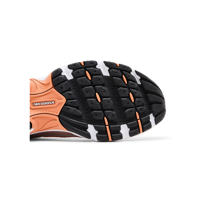 New Balance 530 'Silver Metallic Infield Clay'