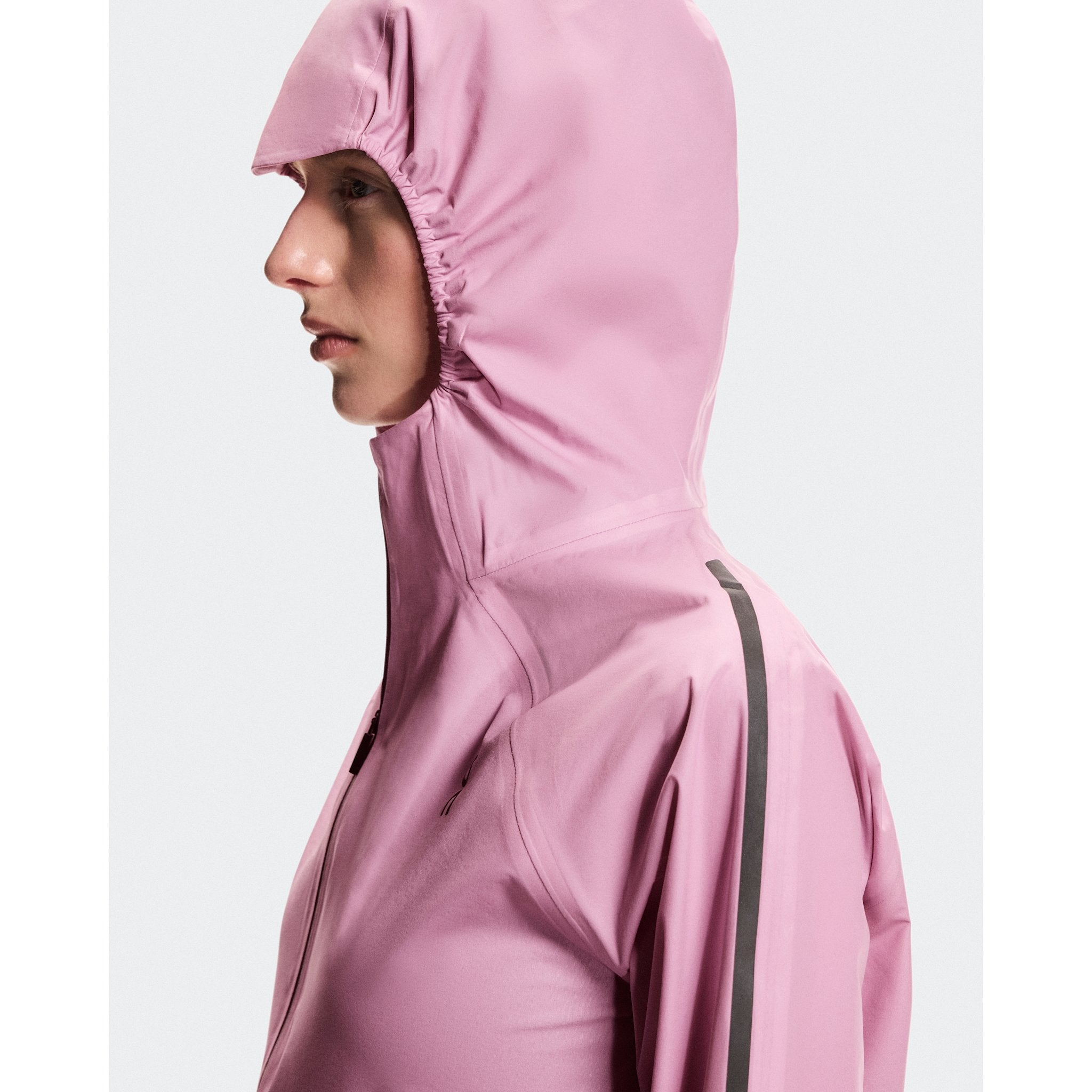 On Performance Jacket Waterproof Sakura