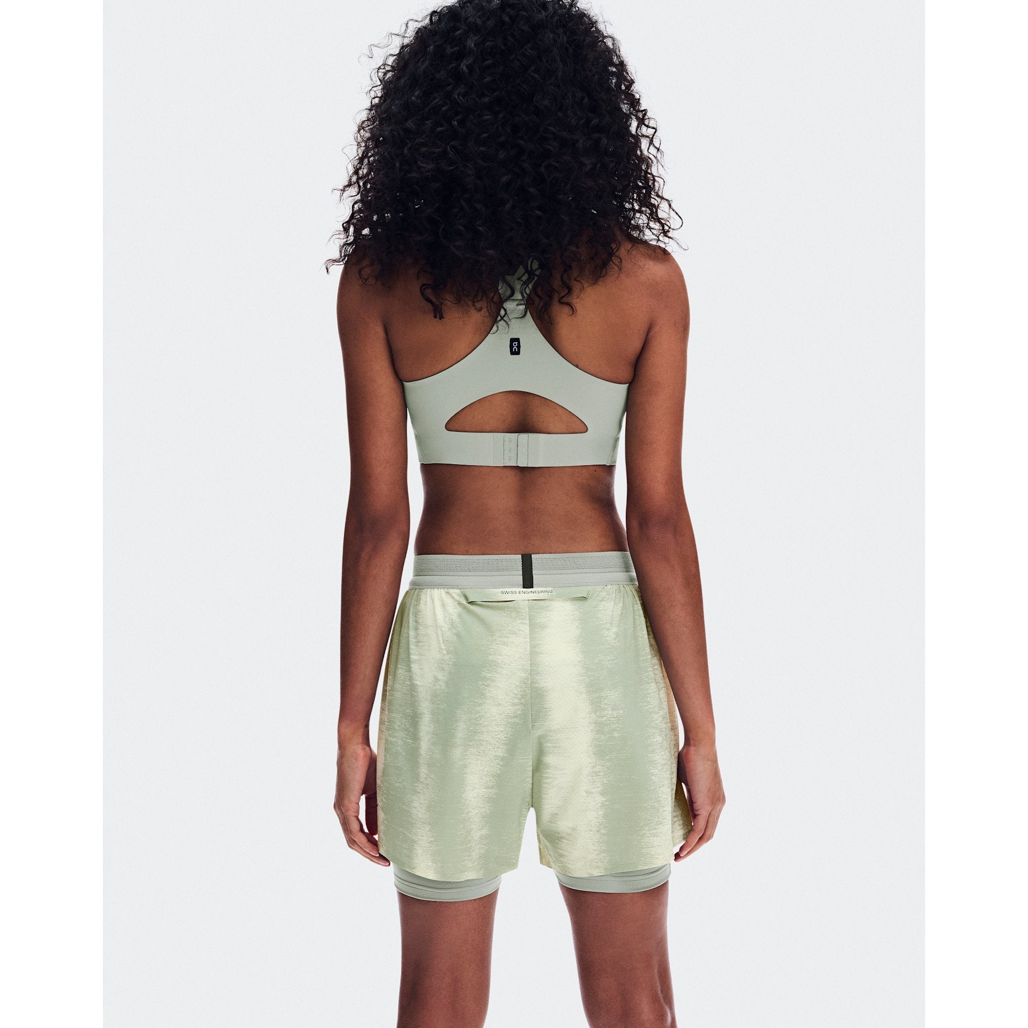 On Performance Shorts Terra Seedling | Tin