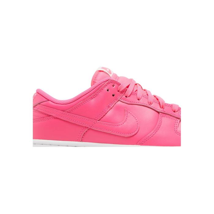 Nike Wmns Dunk Low 'Hyper Pink'