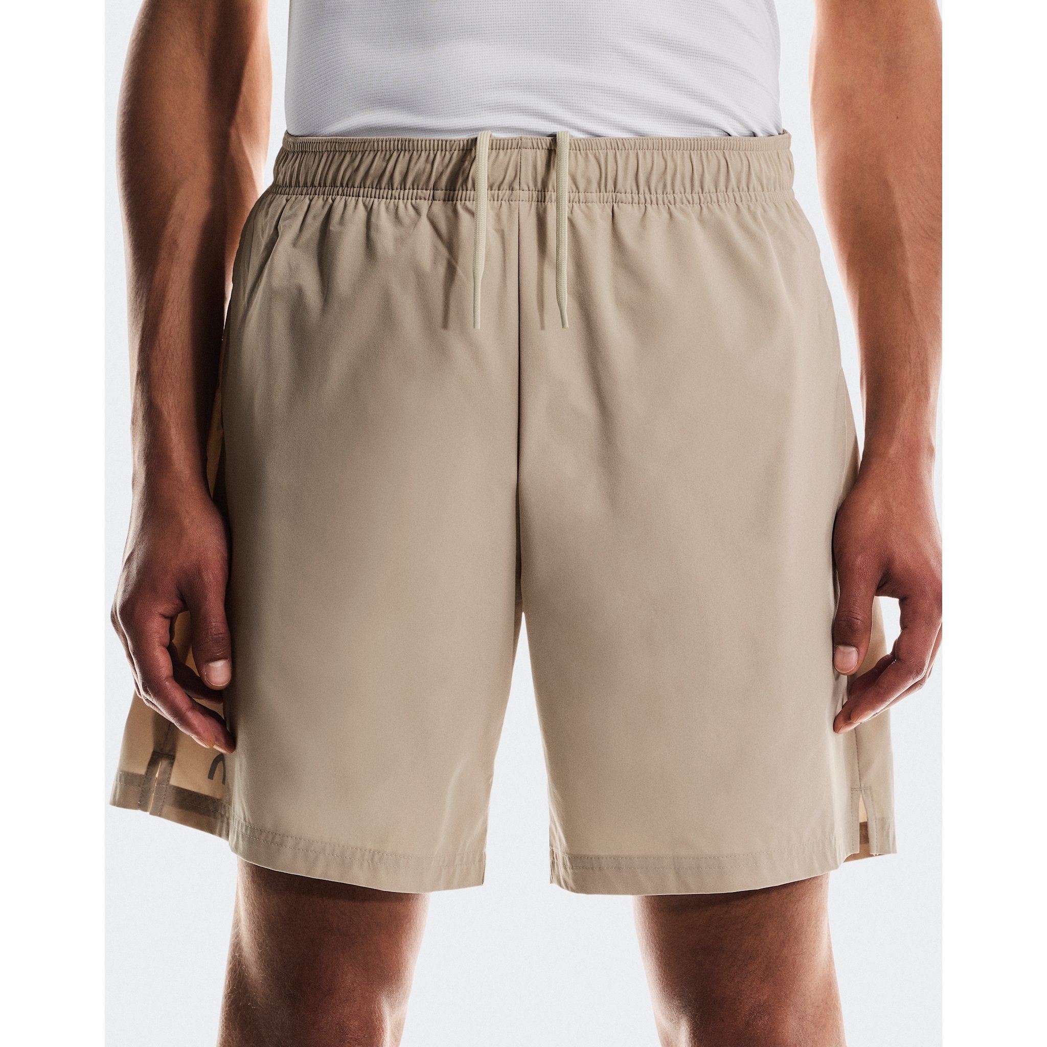 On 7" Core Shorts Desert
