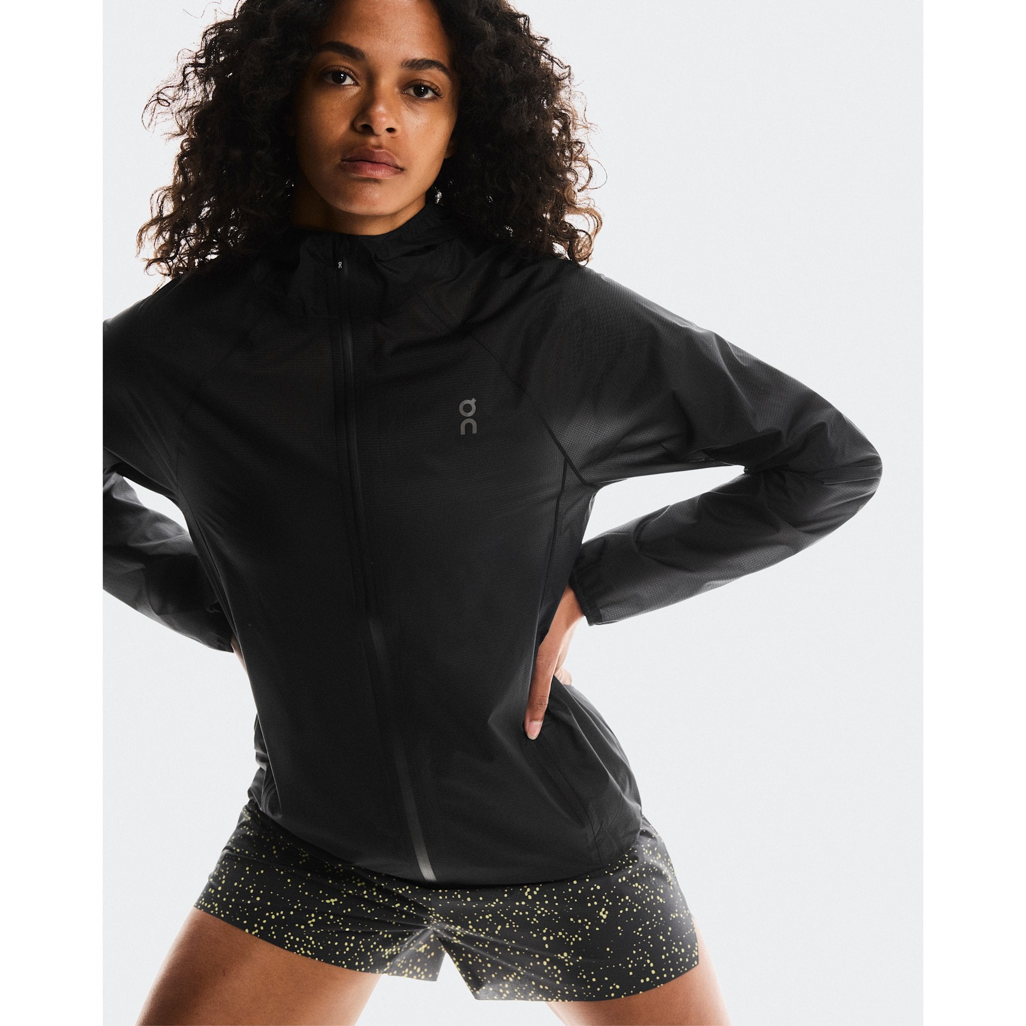 On Ultra Jacket Black