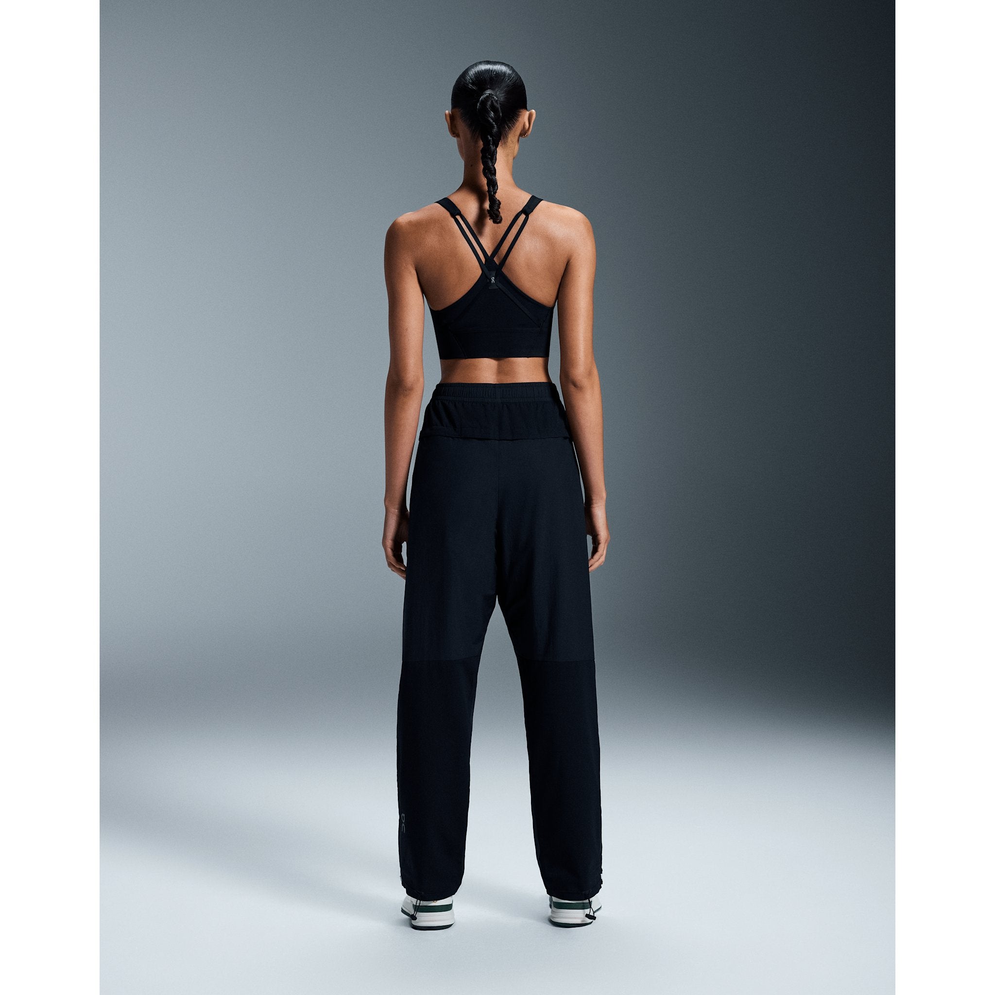 On Track Pants Beams Black