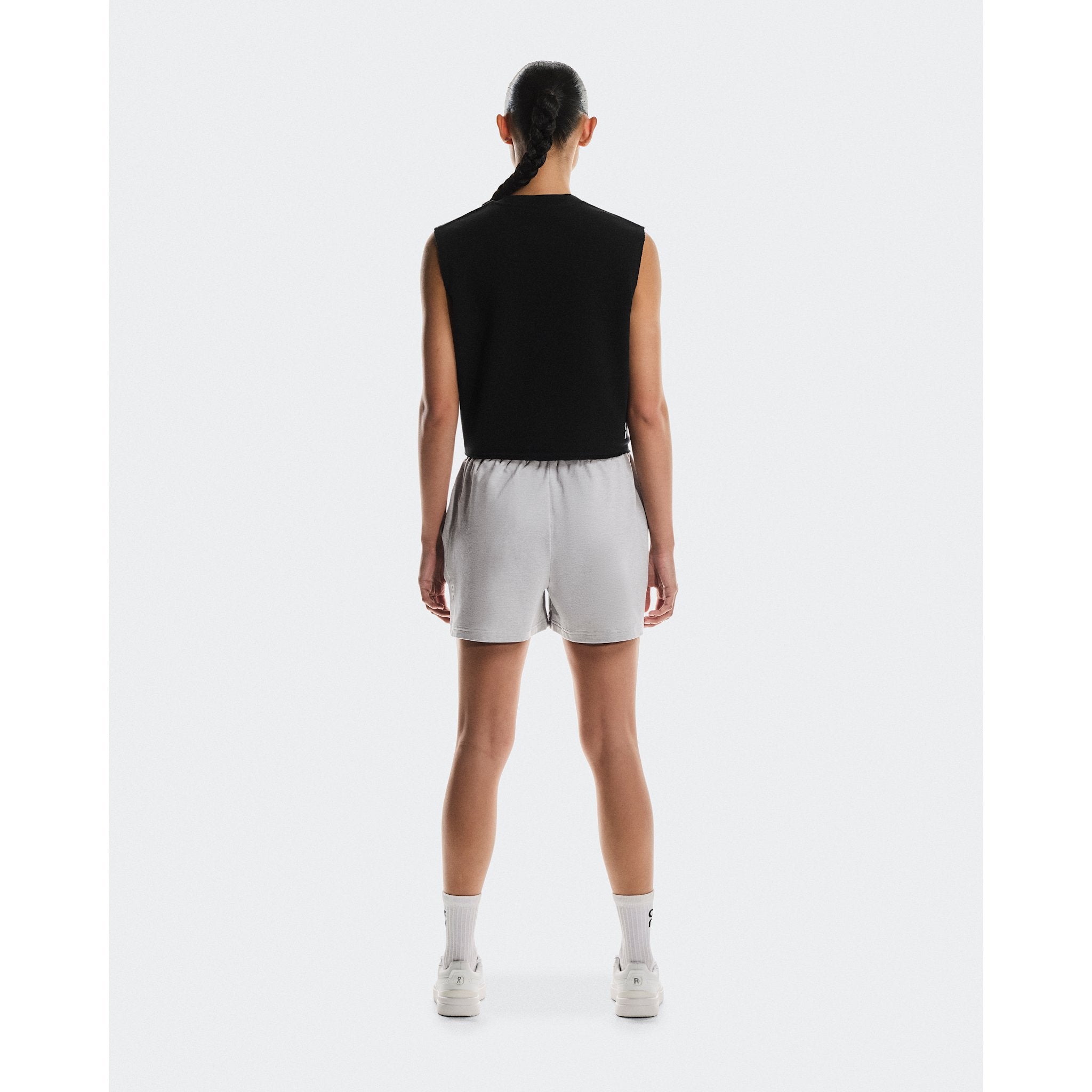 On Courtside Shorts Gravel