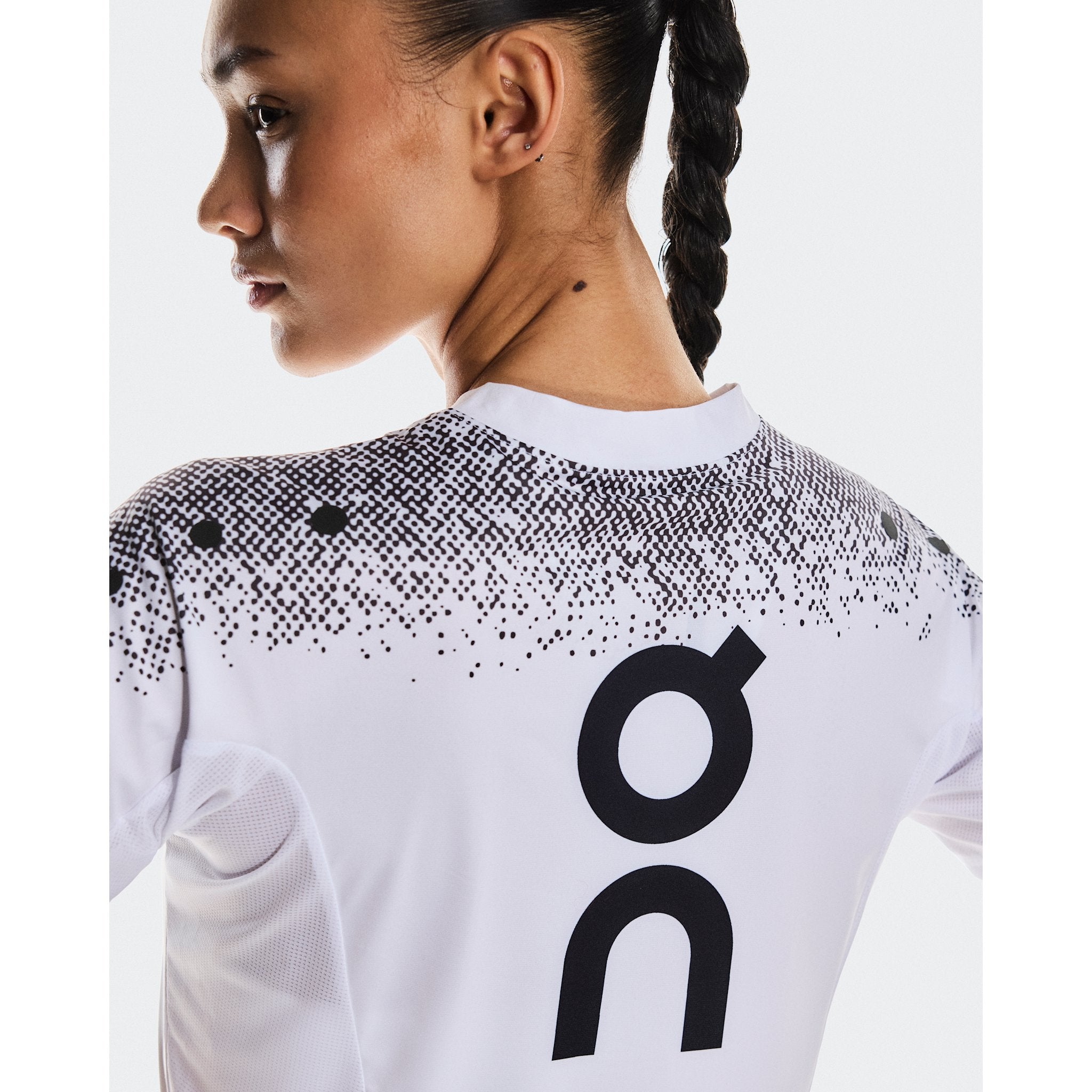 On Ultra-T White | Iron