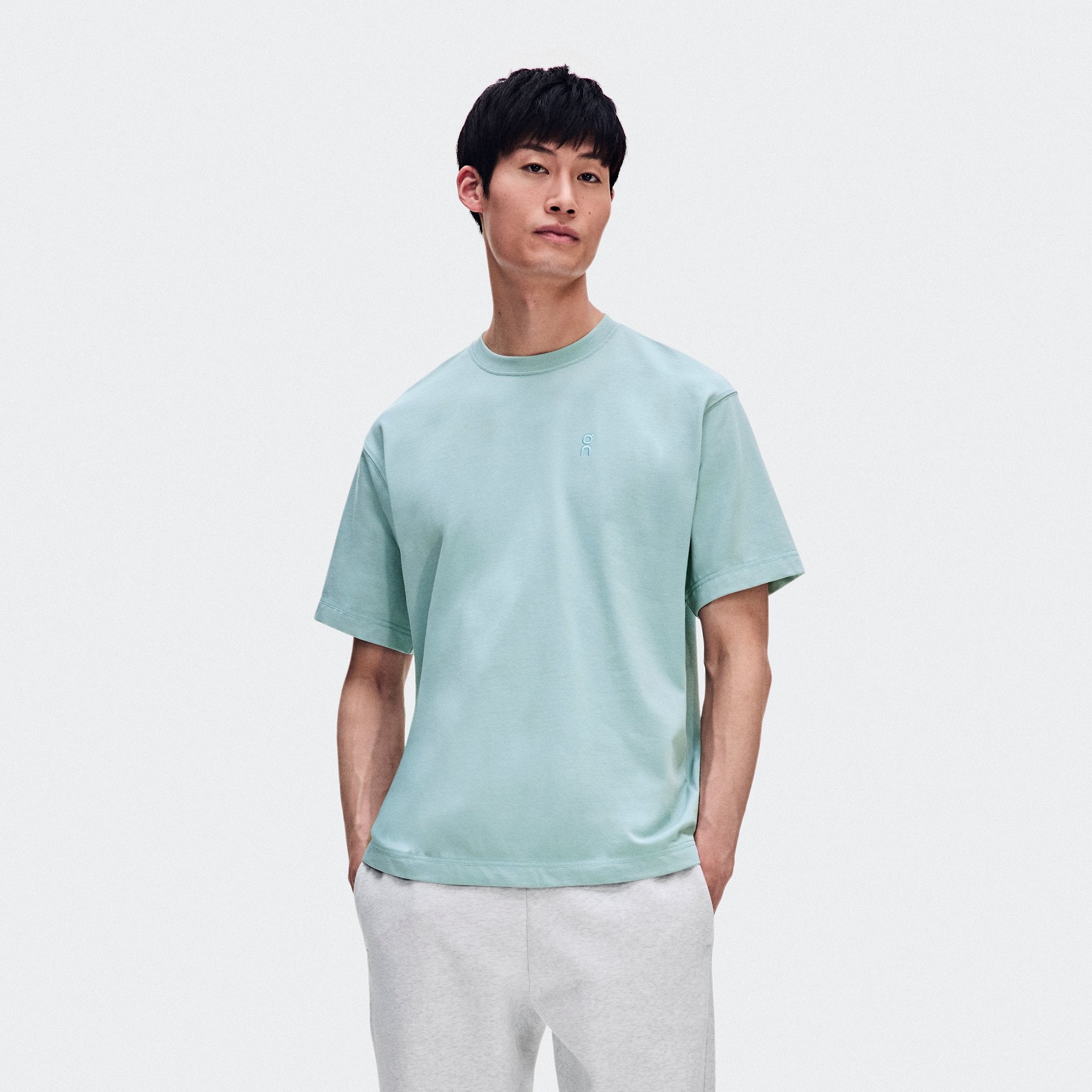 On Club Collective-T Brook