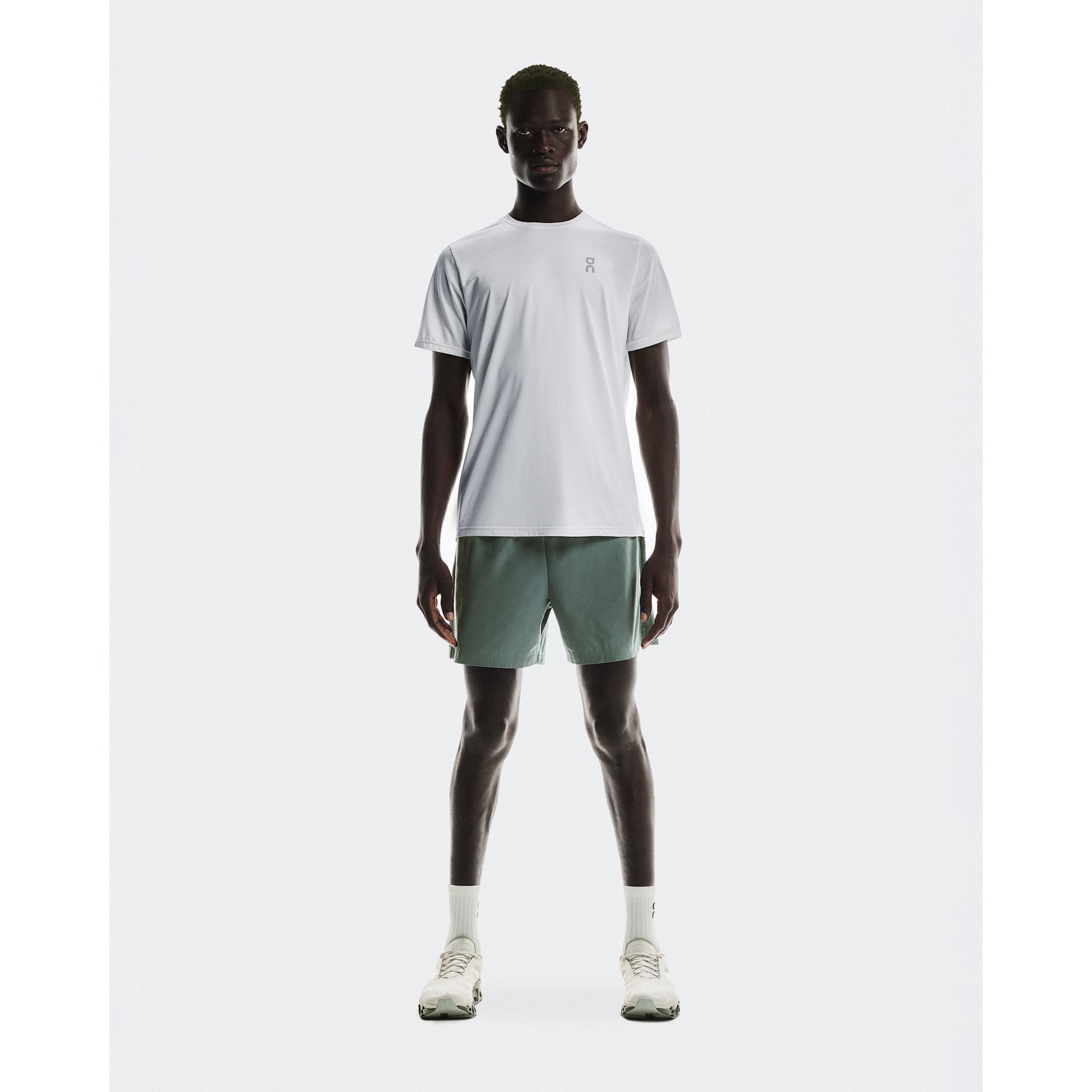 On 5" Core Shorts Olive
