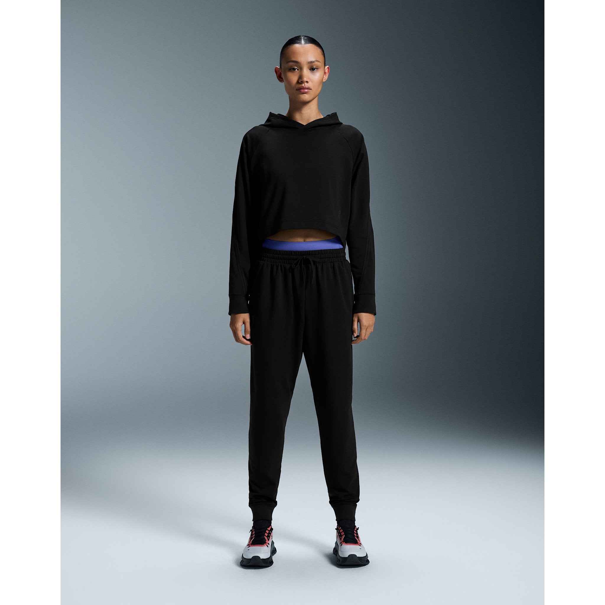 On Studio Hoodie Black