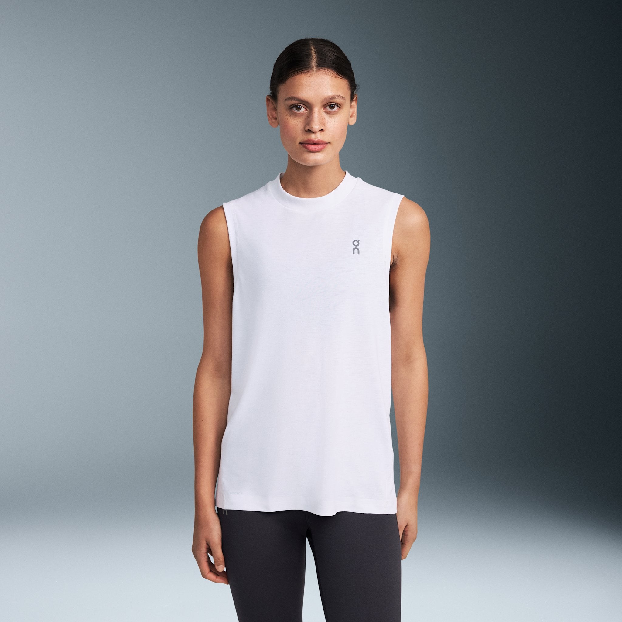 On Active Tank Black