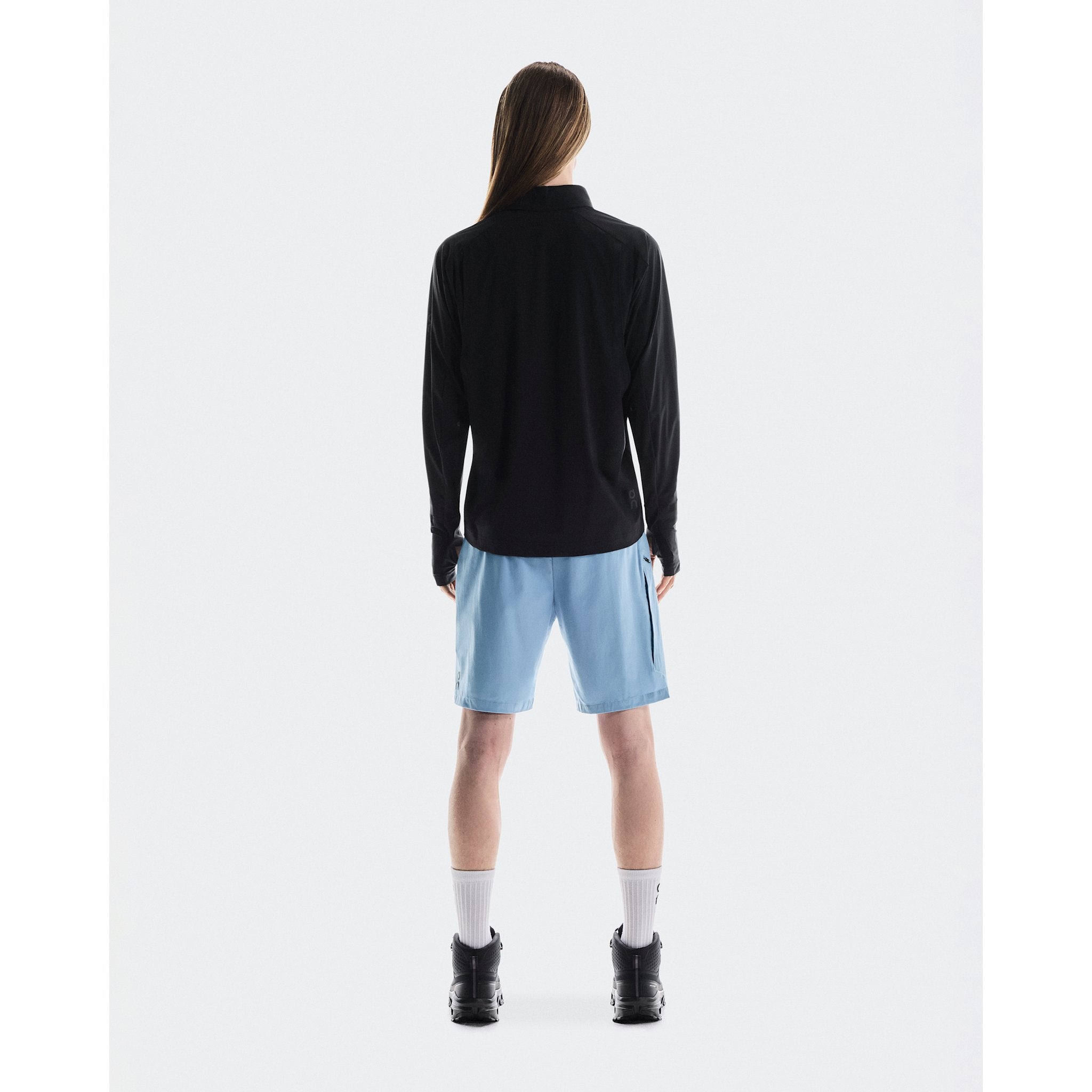 On Trek Short Chambray