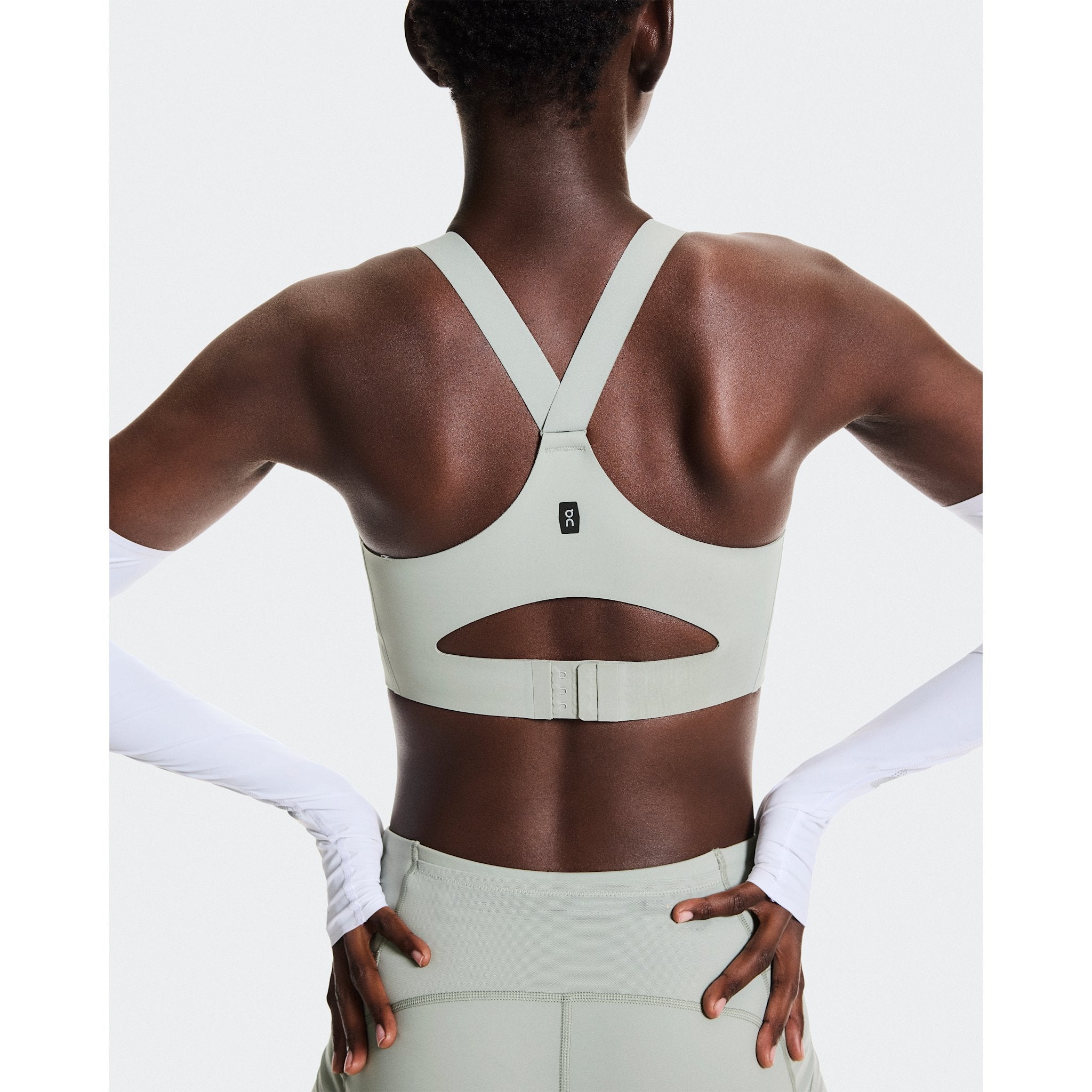 On Endurance Bra Zip Tin