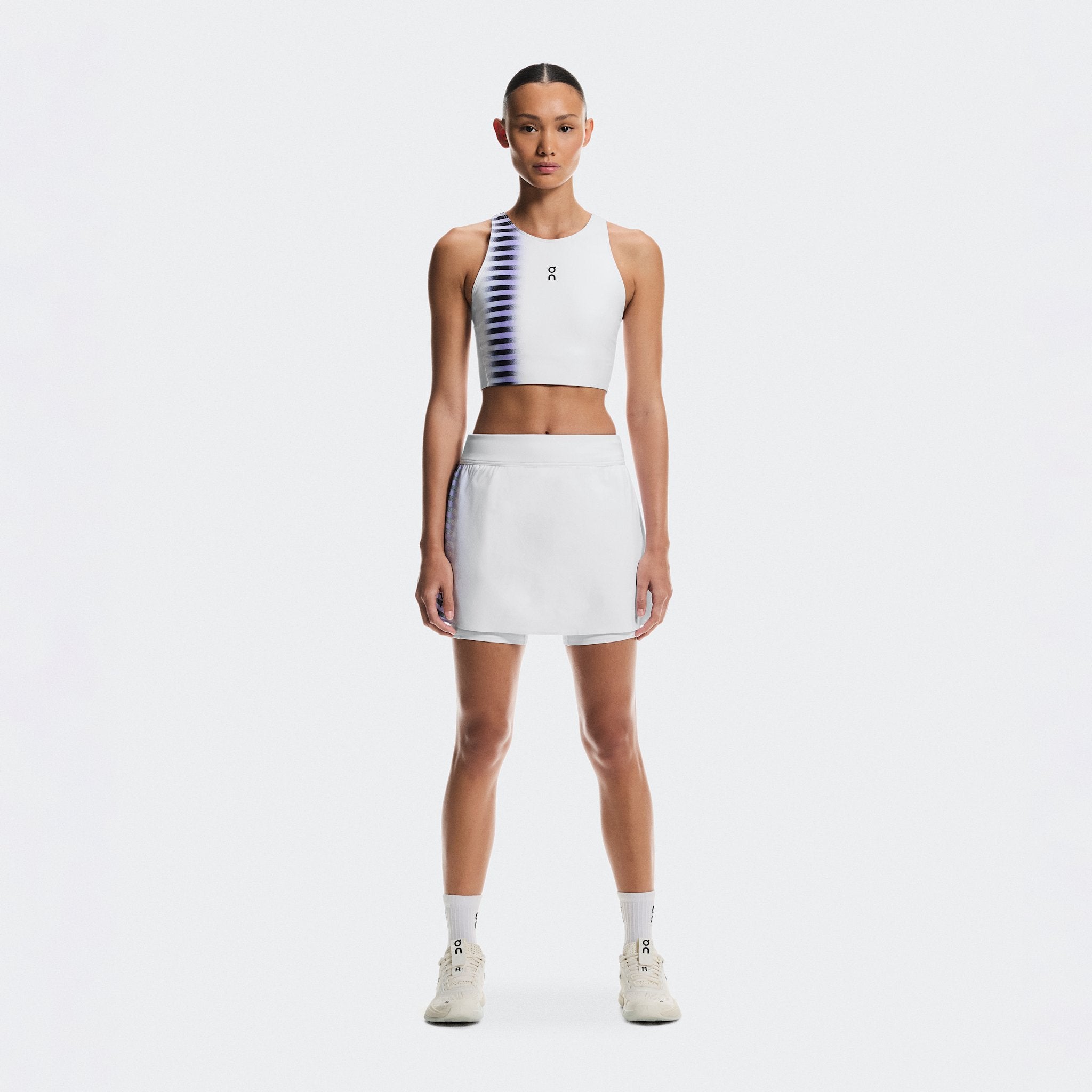 On Court Skirt Split Edge White | Black