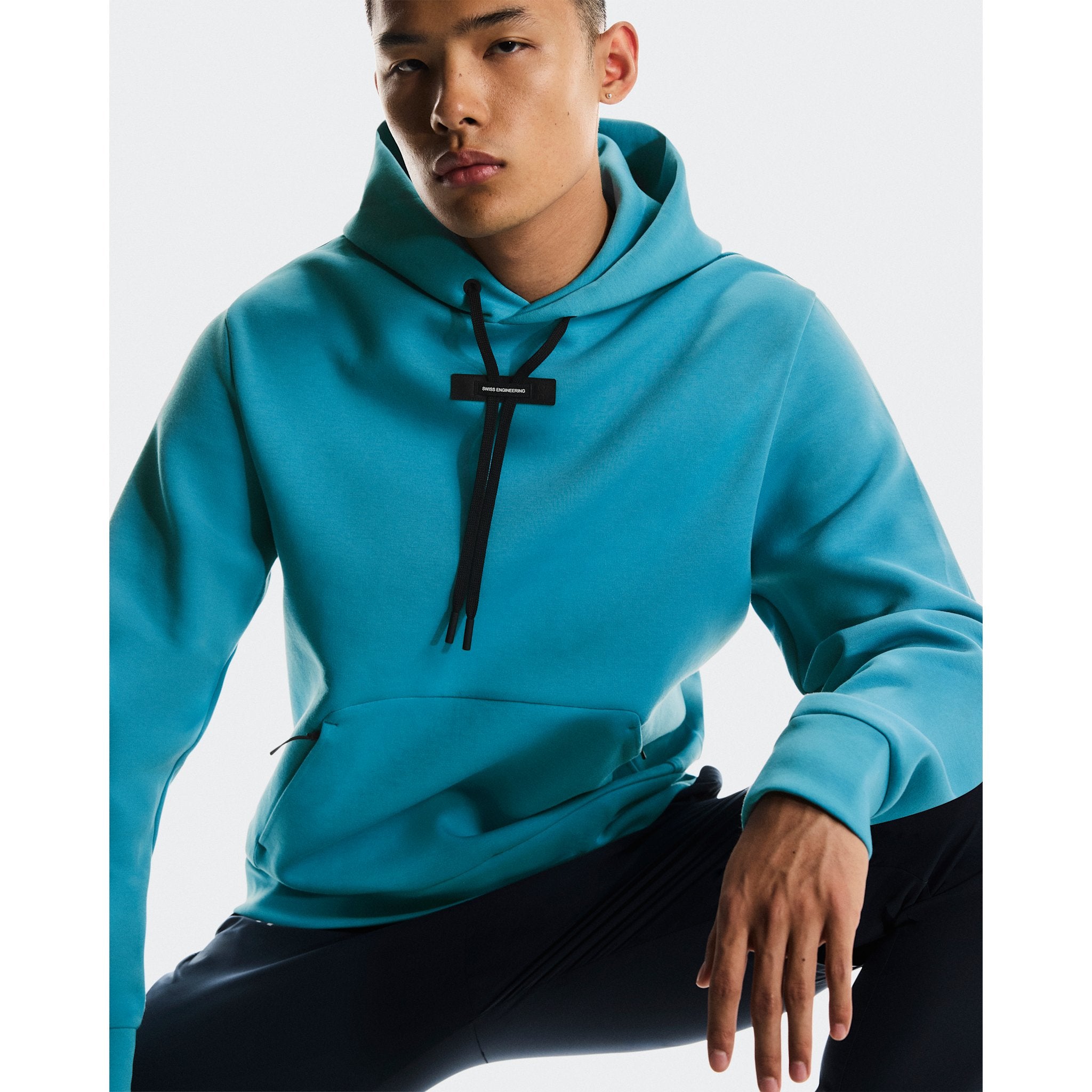 On Focus Tech Hoodie Niagara