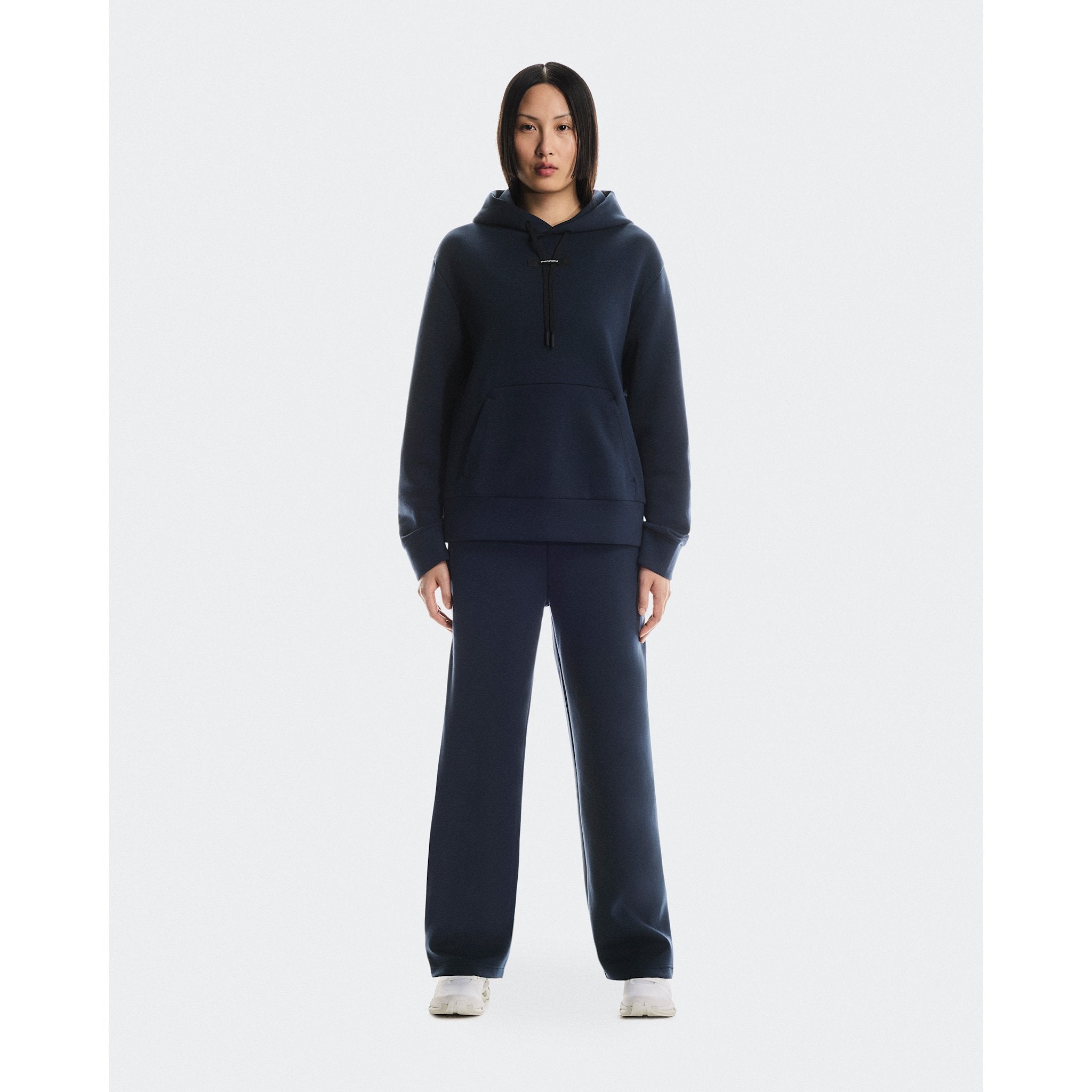 On Focus Tech Sweatpants Navy