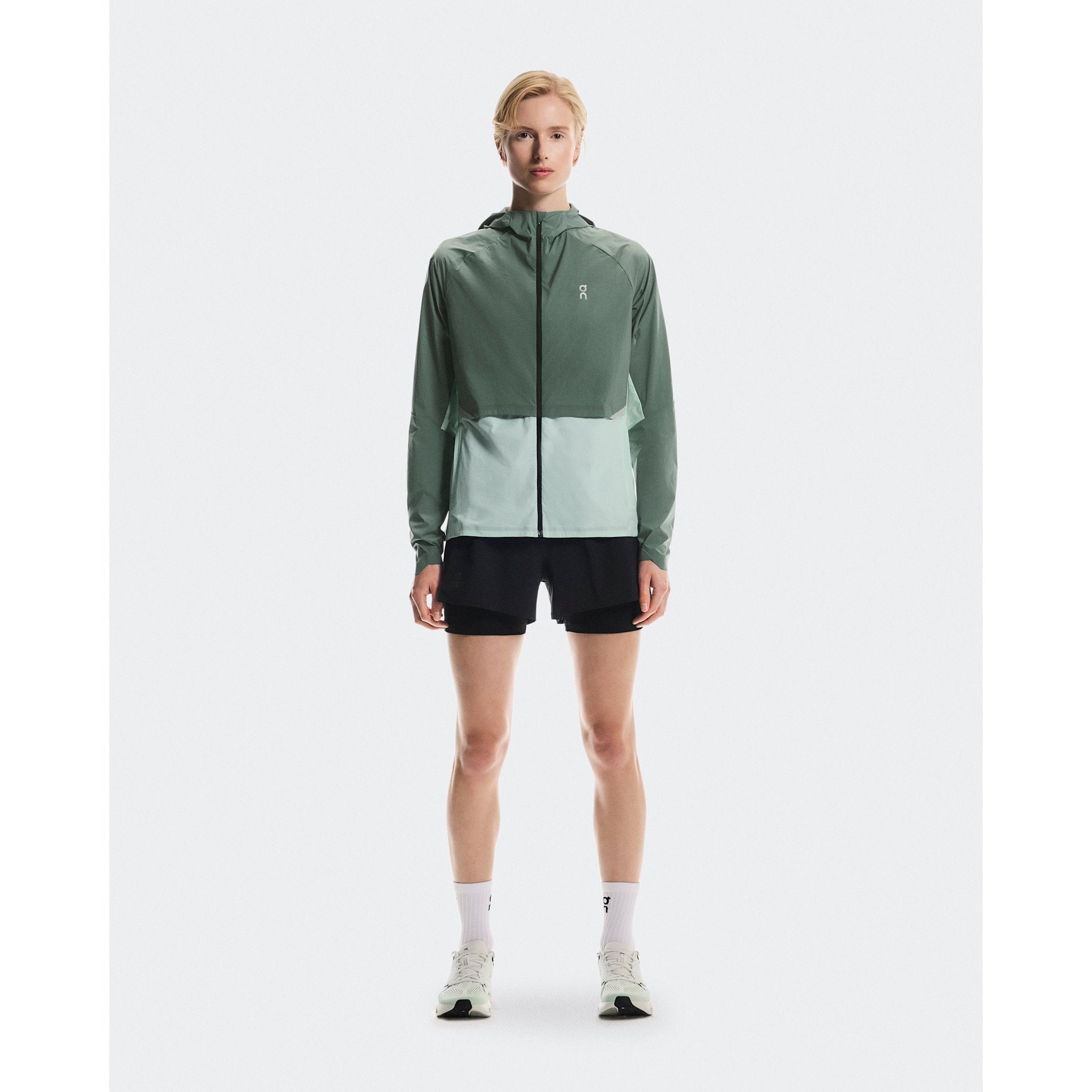 On Core Jacket Olive | Creek