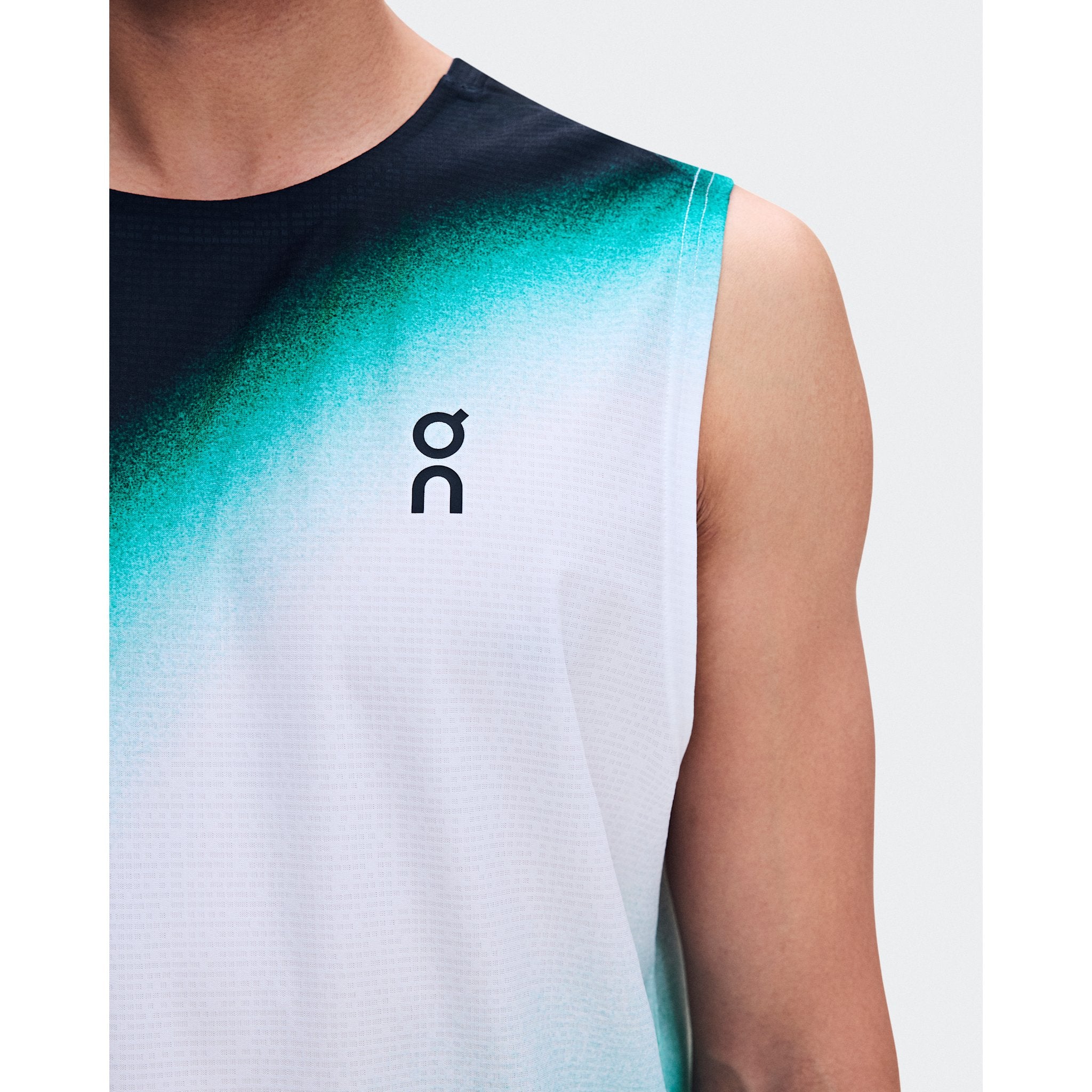 On Court Tank Swing Black | Neem