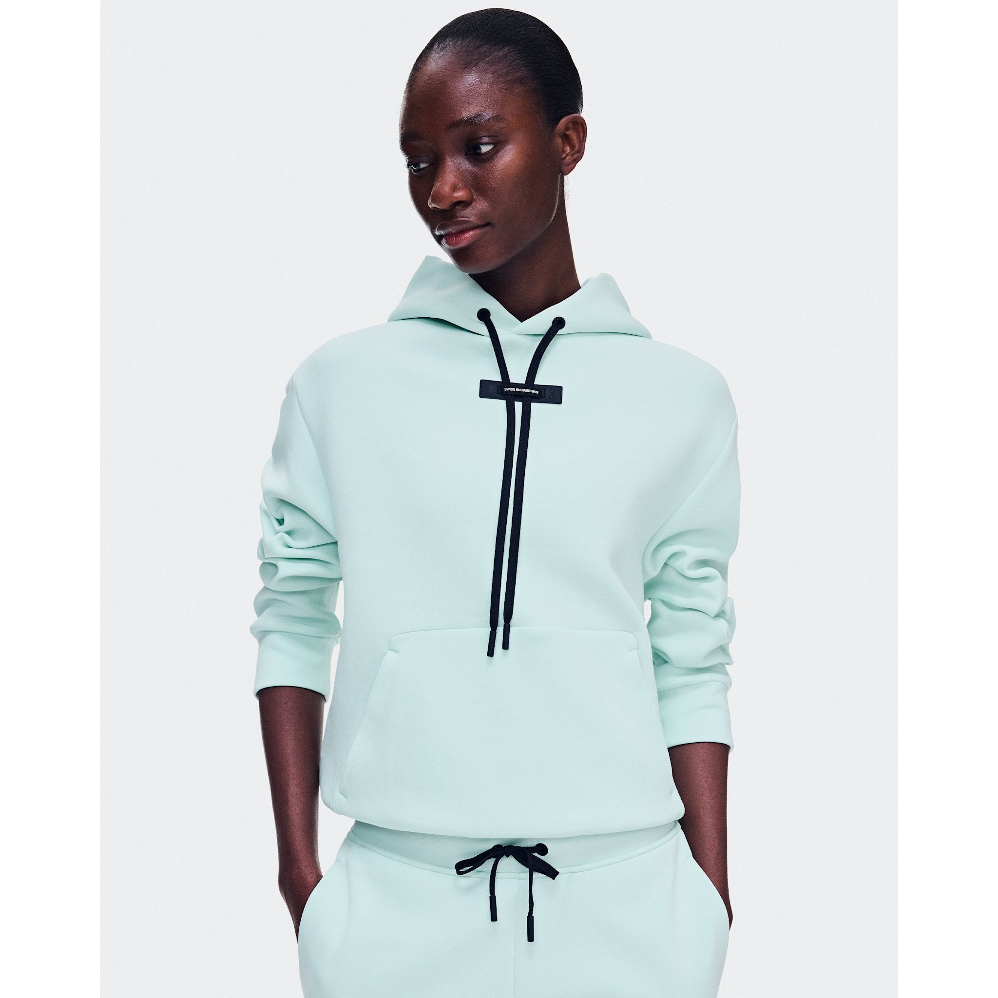On Focus Tech Hoodie Flurry