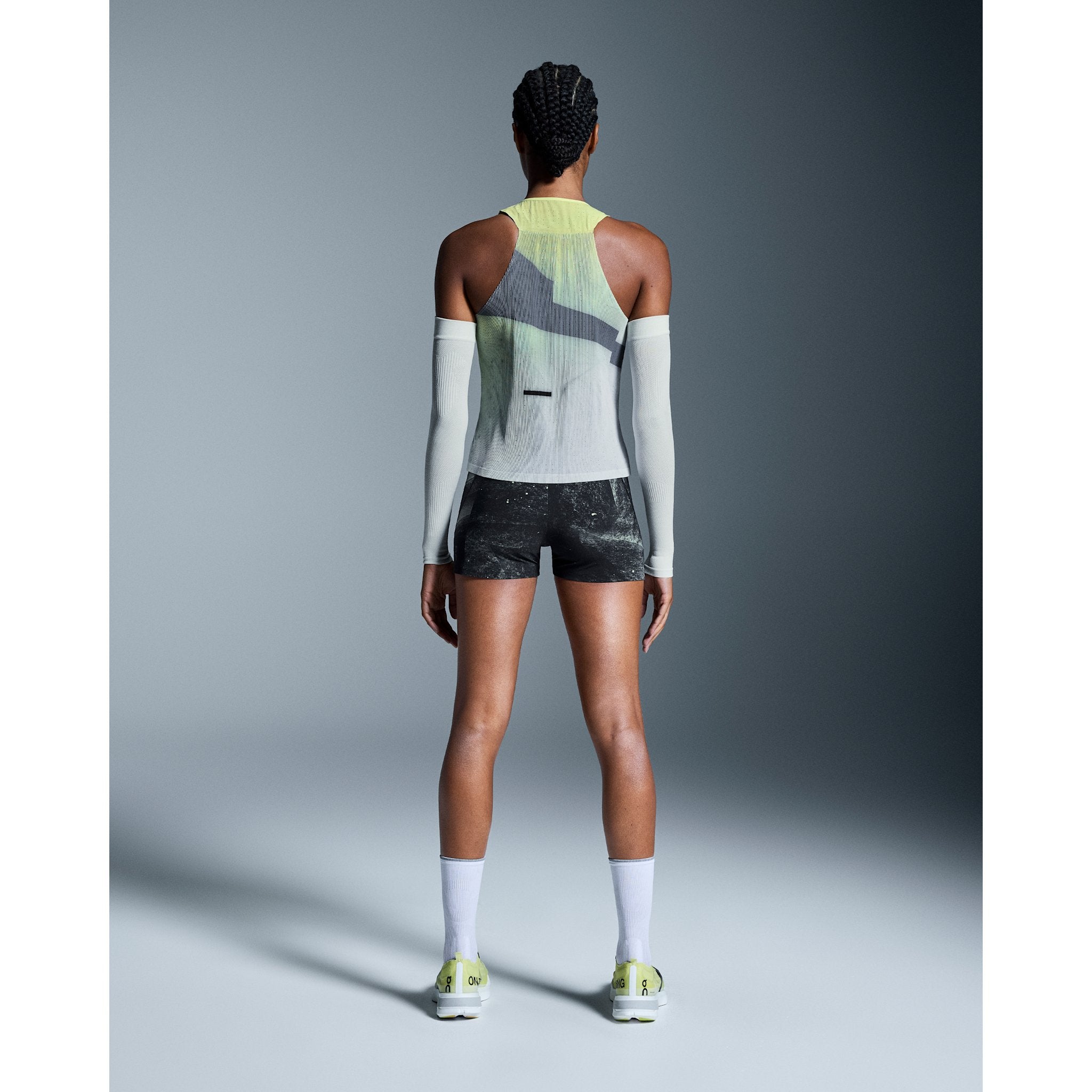 On Race Singlet Limelight | Glacier