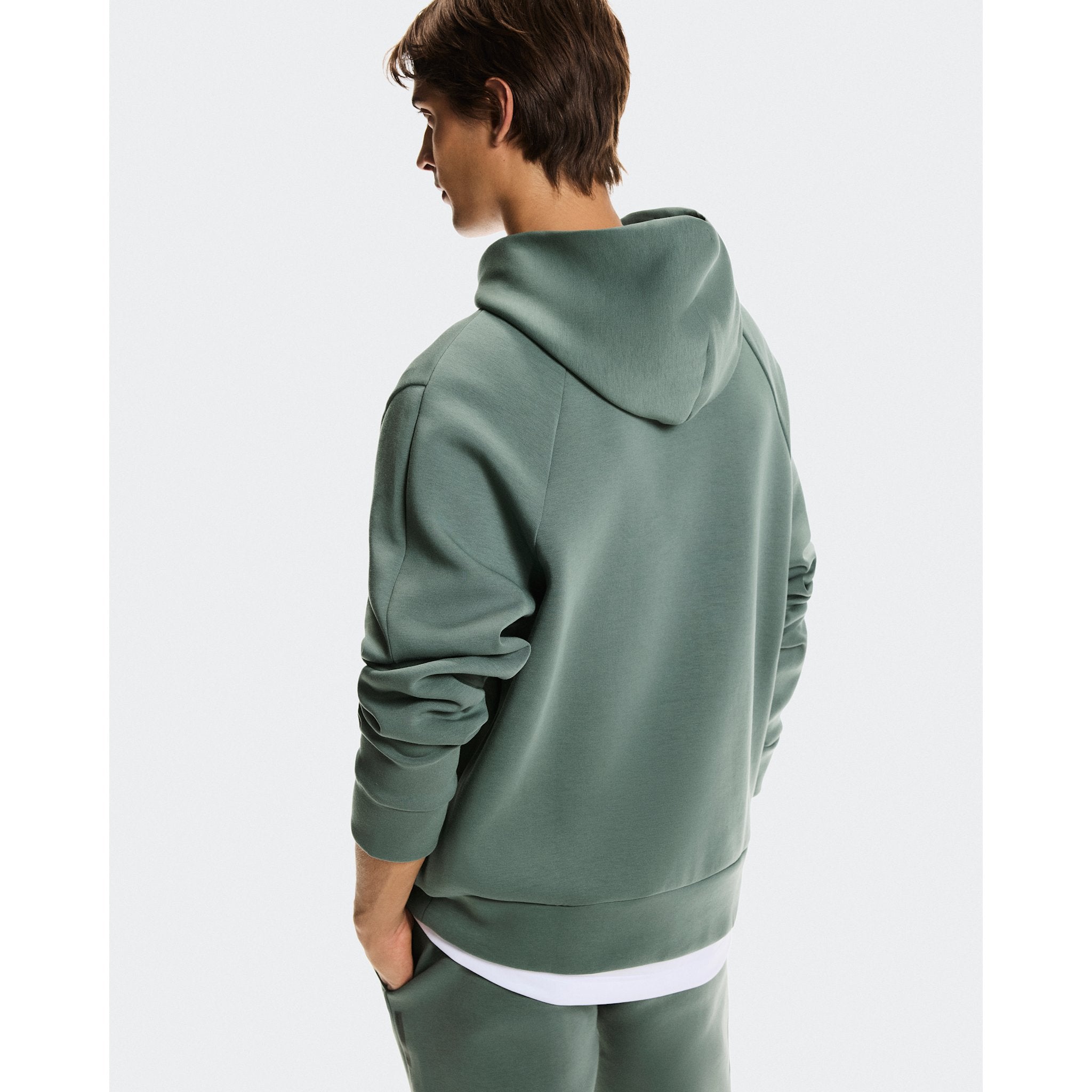 On Focus Tech Hoodie Olive