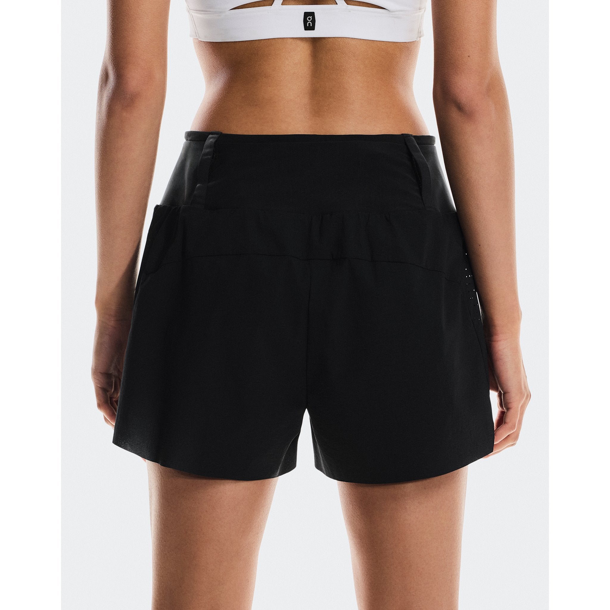 On Ultra Shorts Black