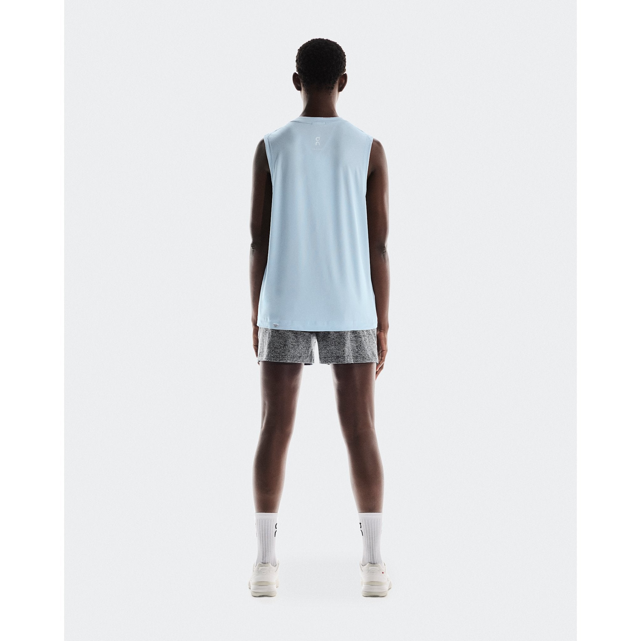 On Courtside Shorts Graphite