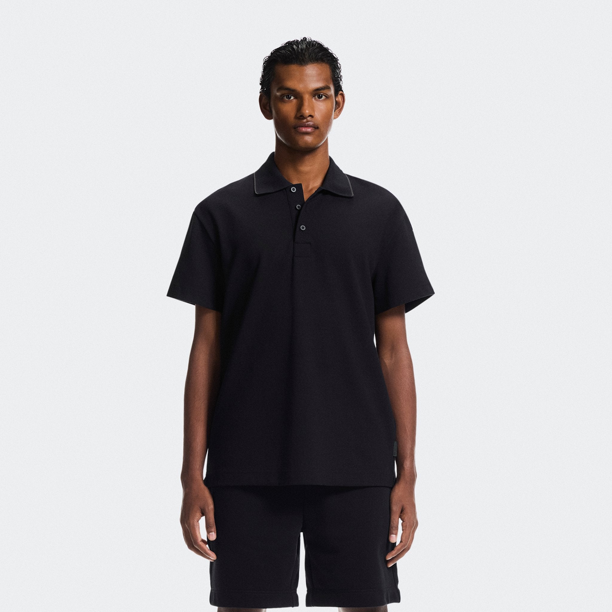 On Courtside Polo Black | Eclipse