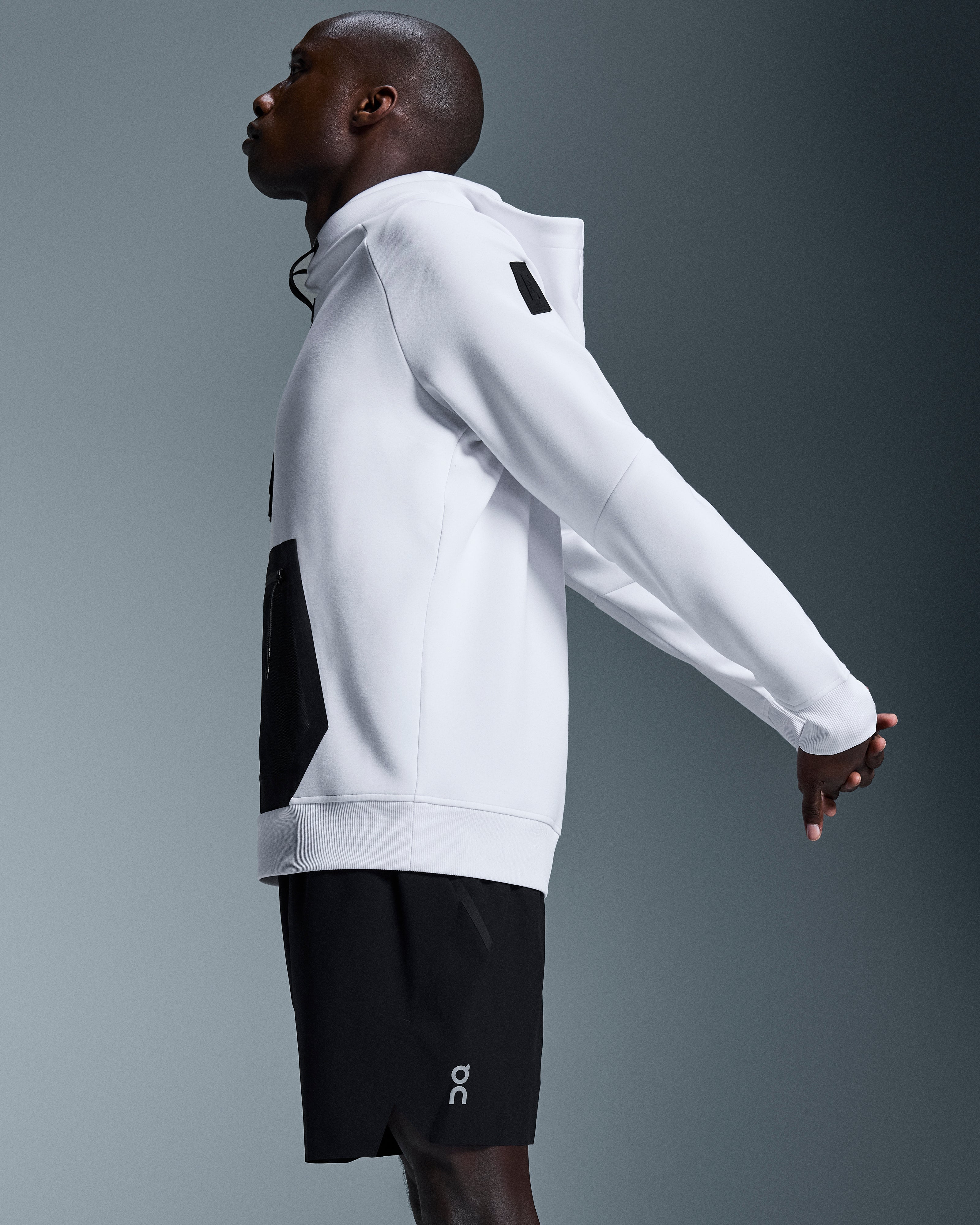 On 7" Core Shorts Black