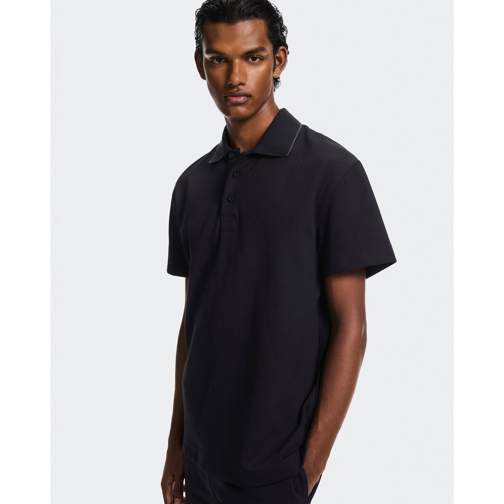 On Courtside Polo Black | Eclipse