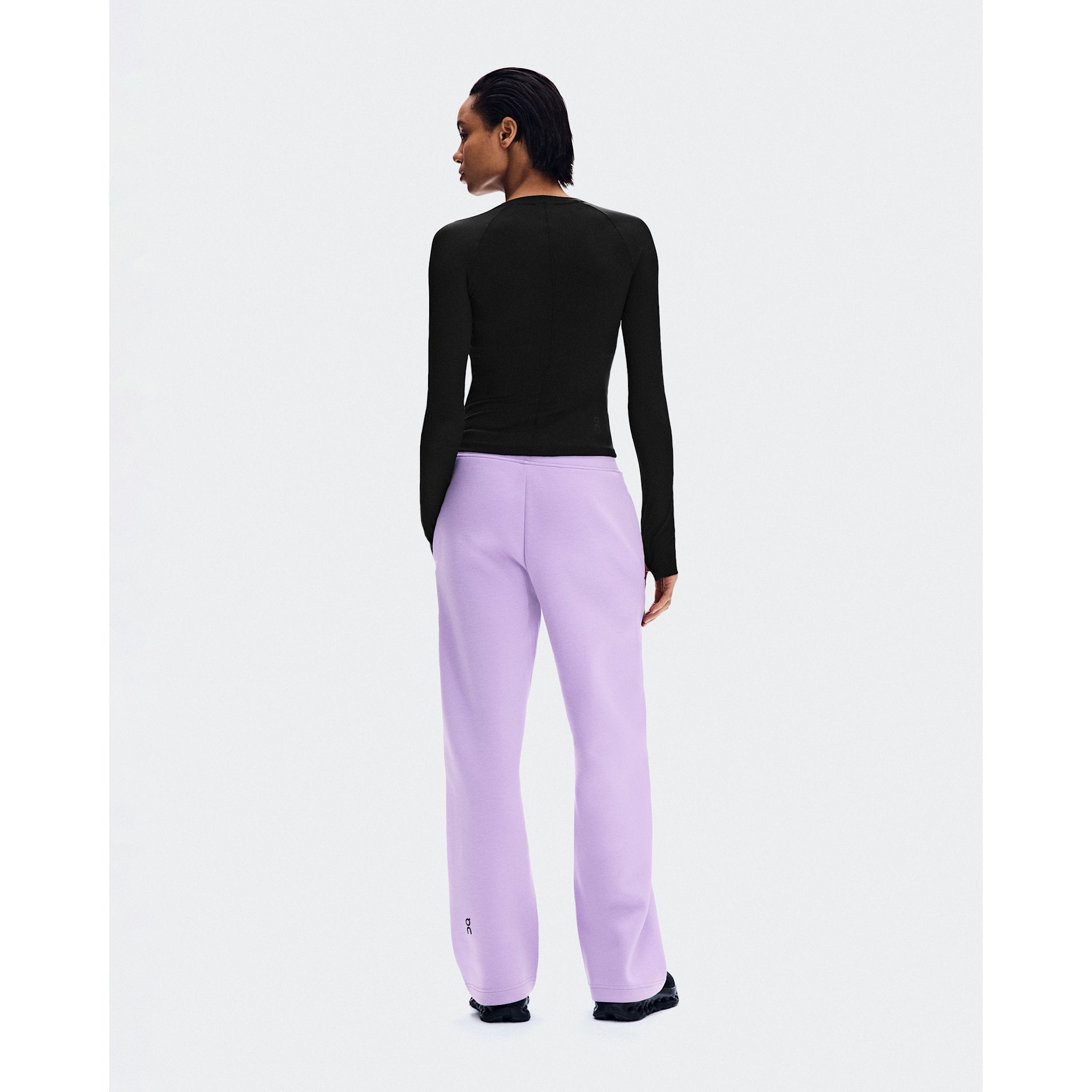 On Focus Tech Sweatpants Bloom