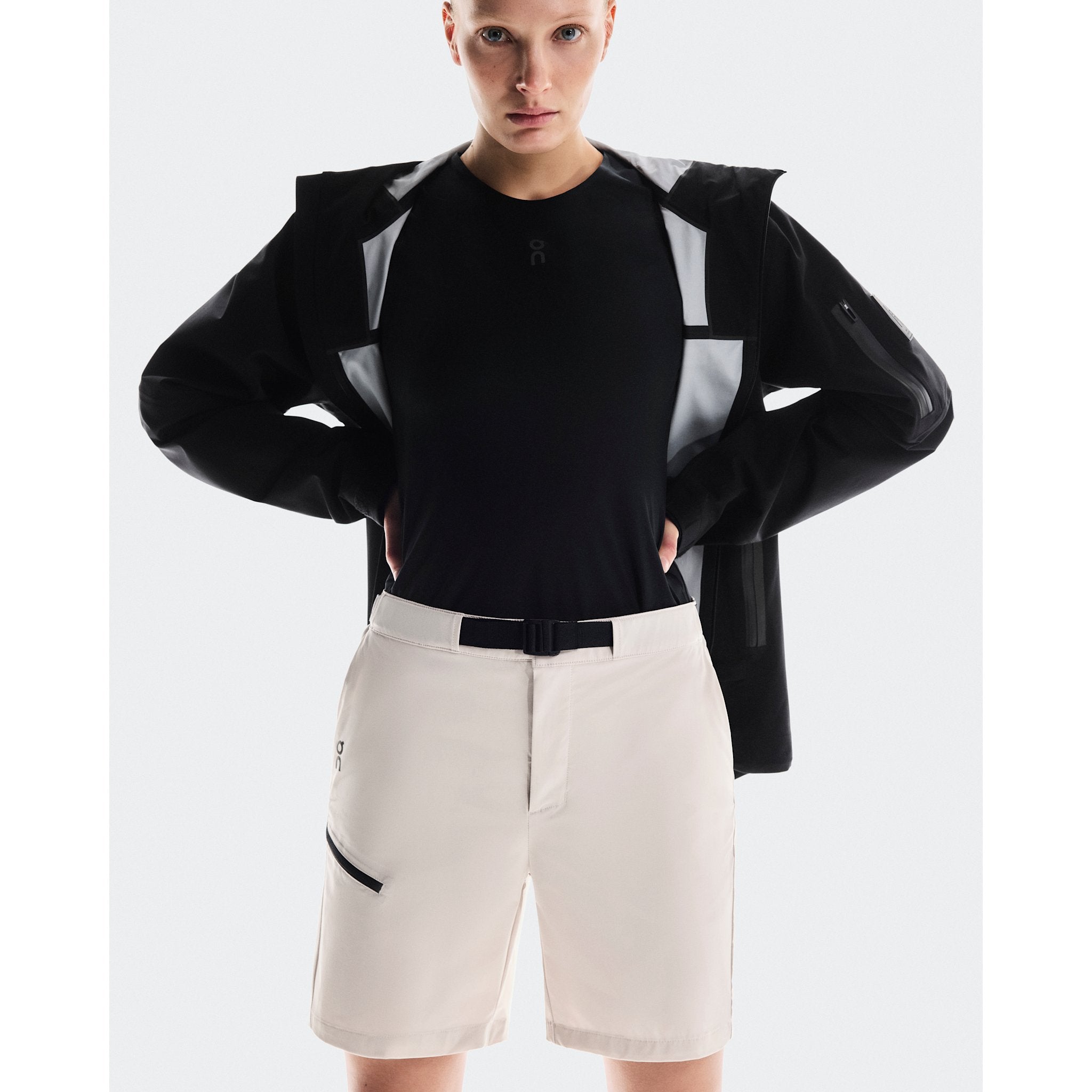 On Trek Short Silver
