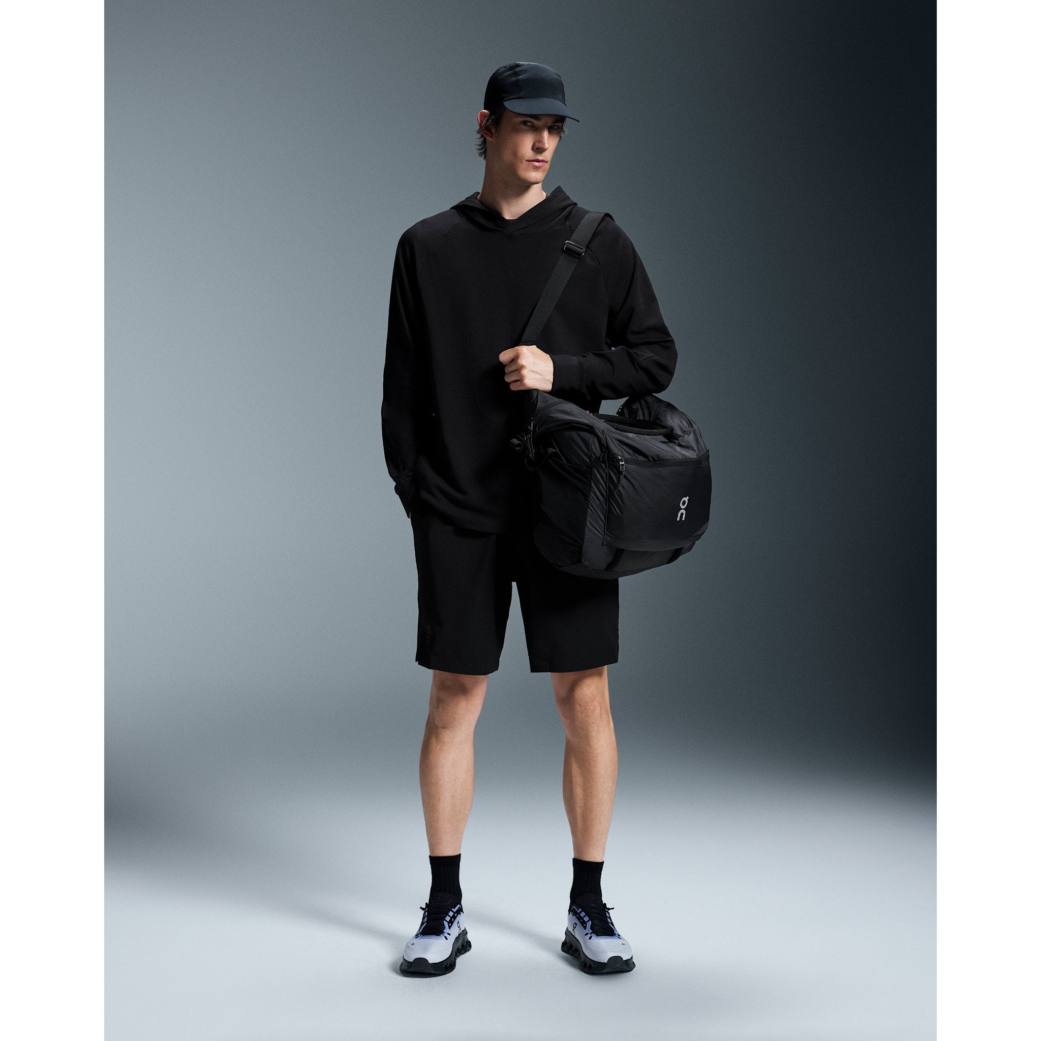 On Studio Hoodie Black
