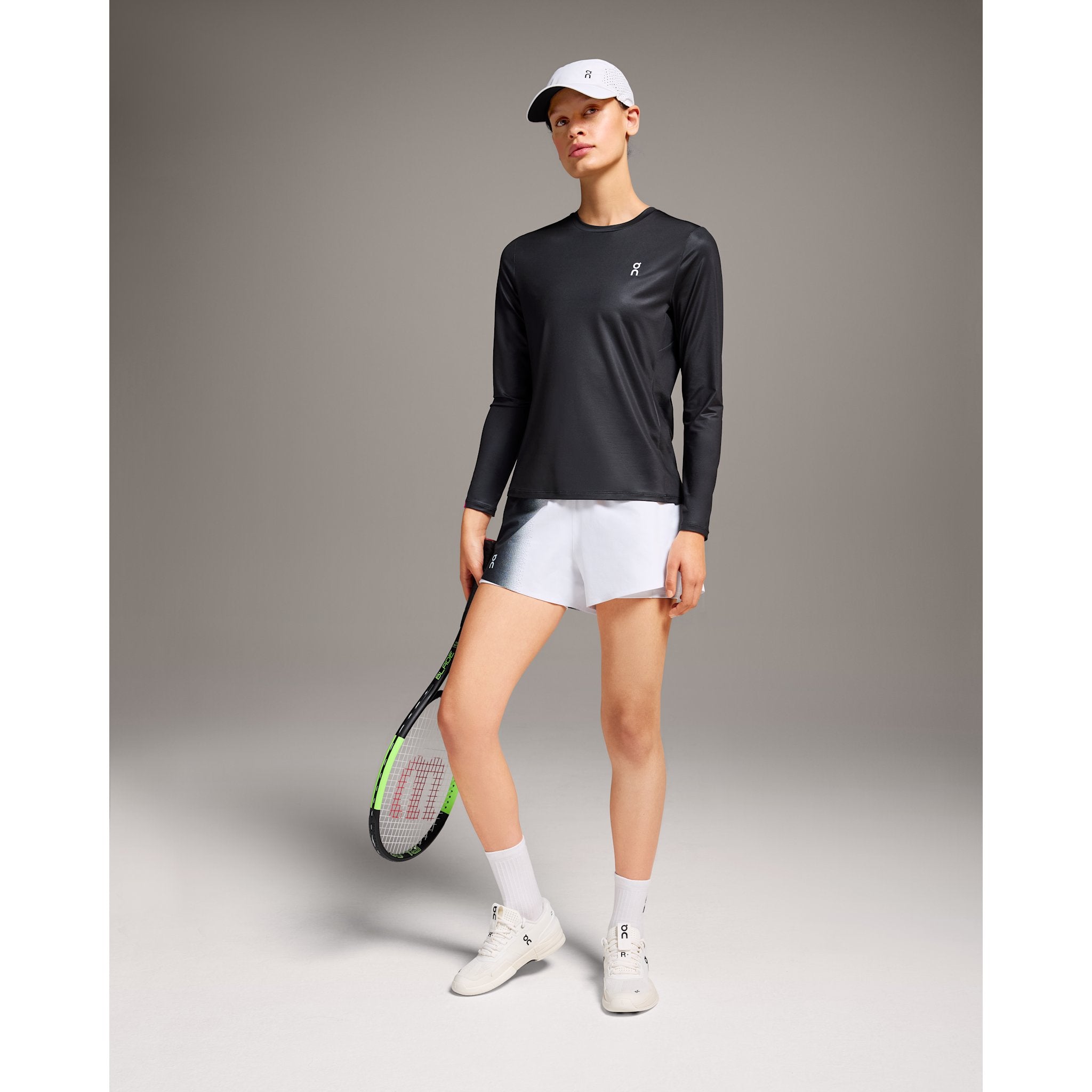 On Court Long-T Black