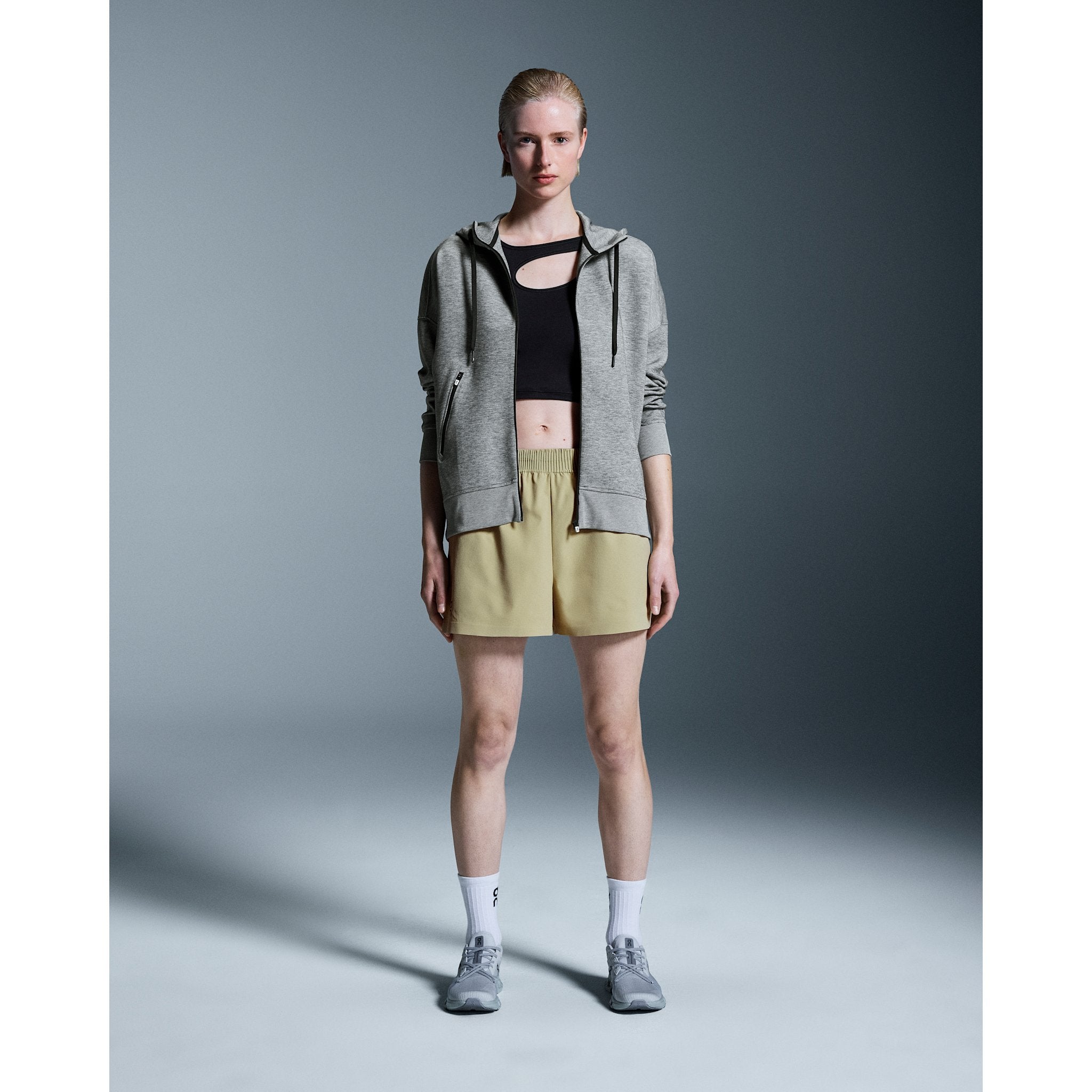 On Focus Shorts Caper