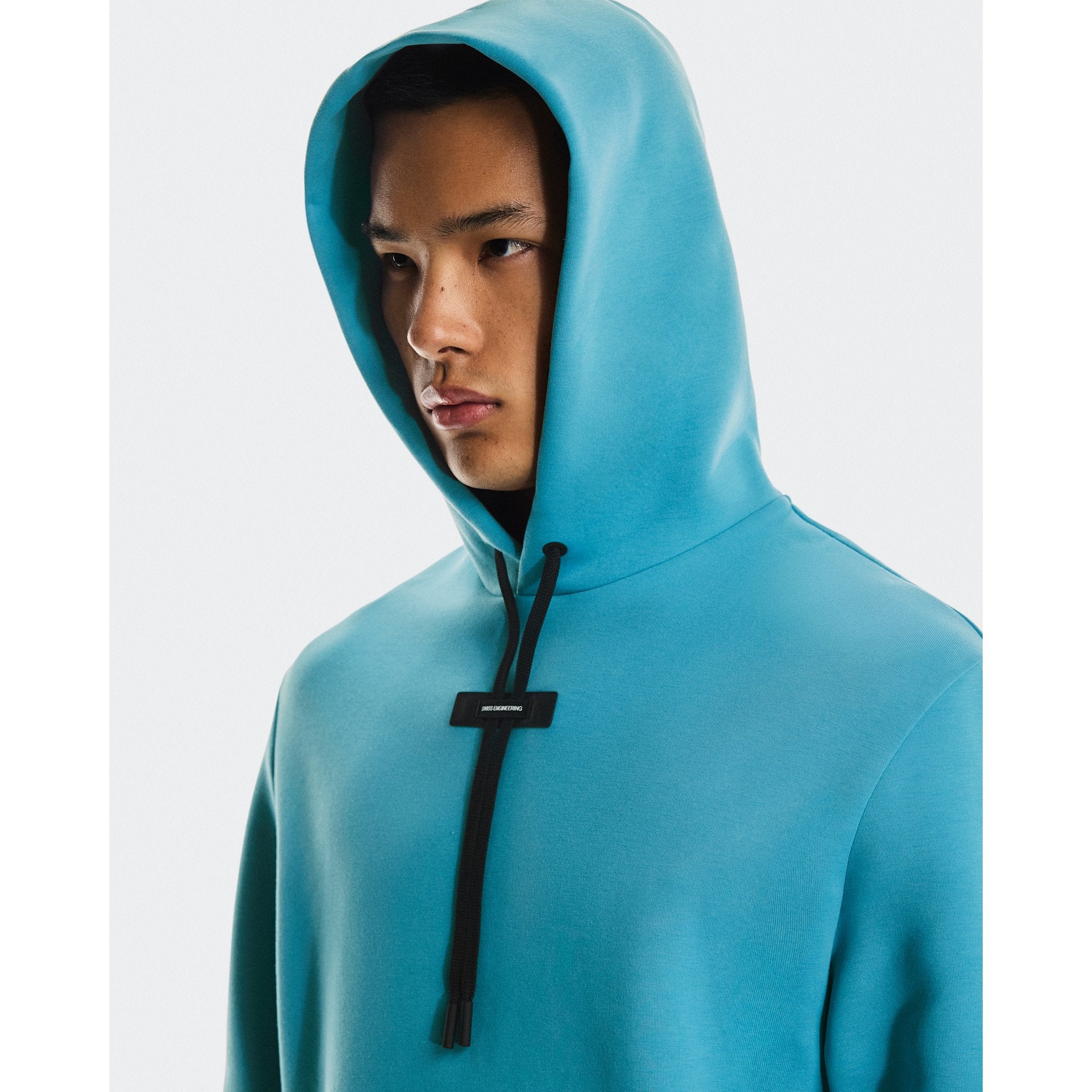 On Focus Tech Hoodie Niagara