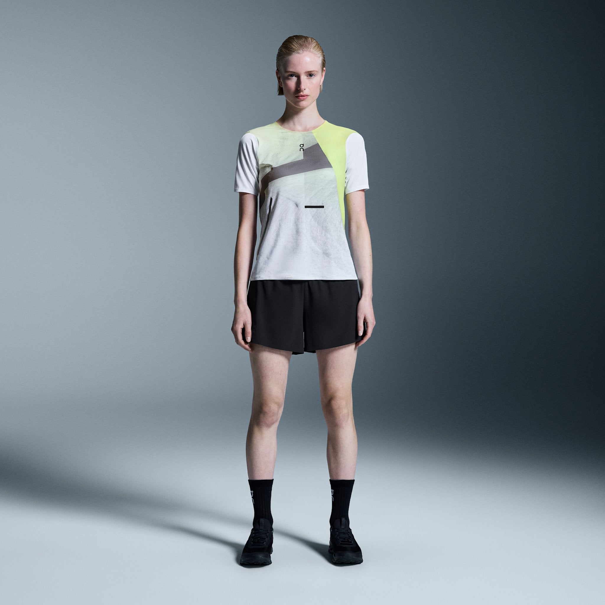 On Ultra Shorts Black | Black