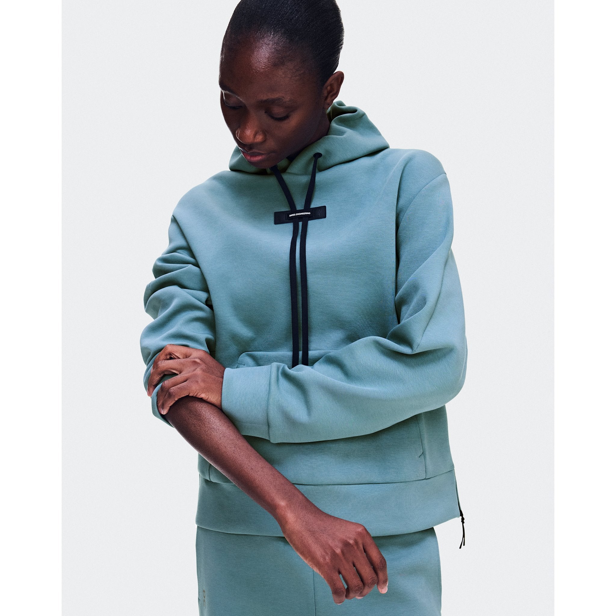 On Focus Tech Hoodie Agave