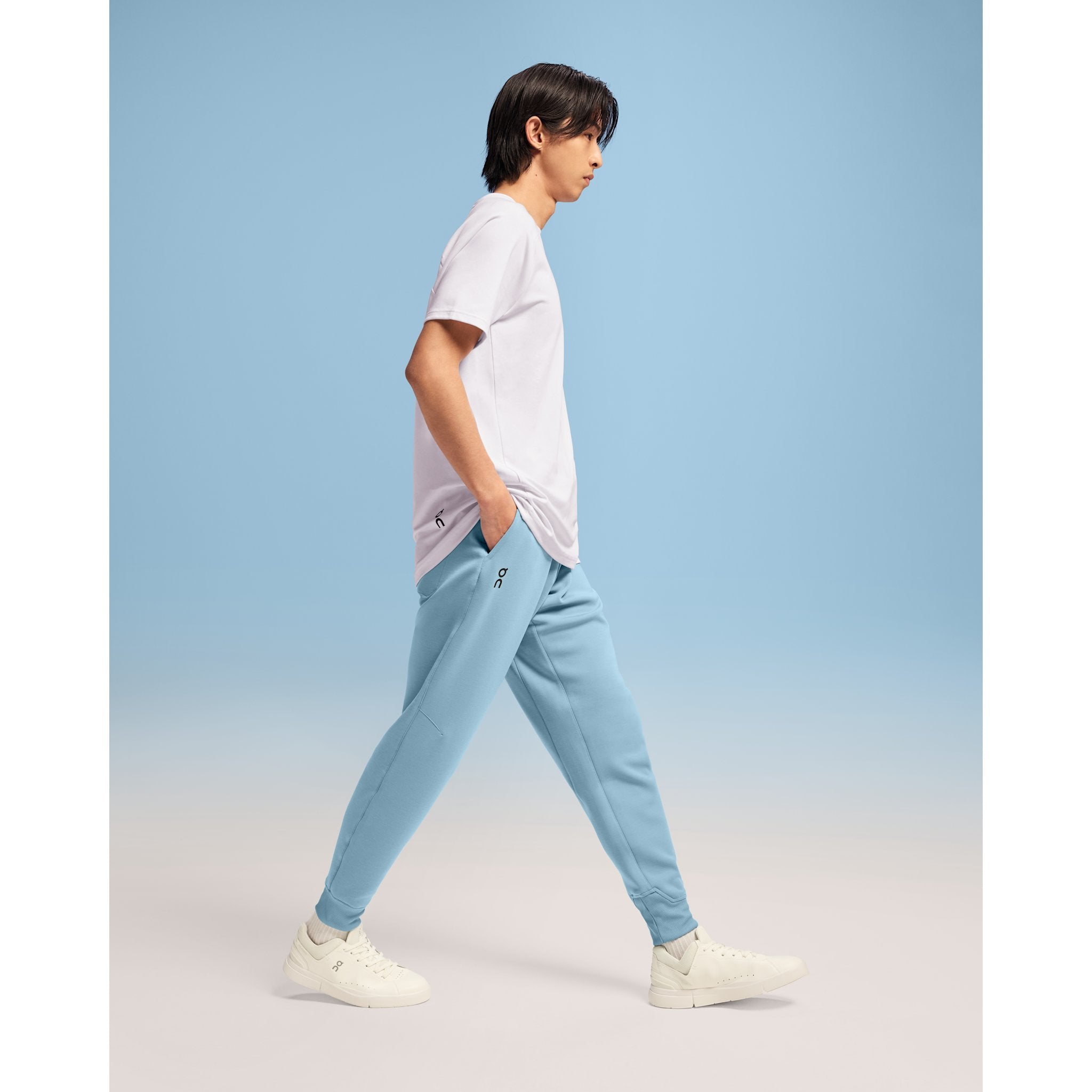 On Sweat Pants Coast