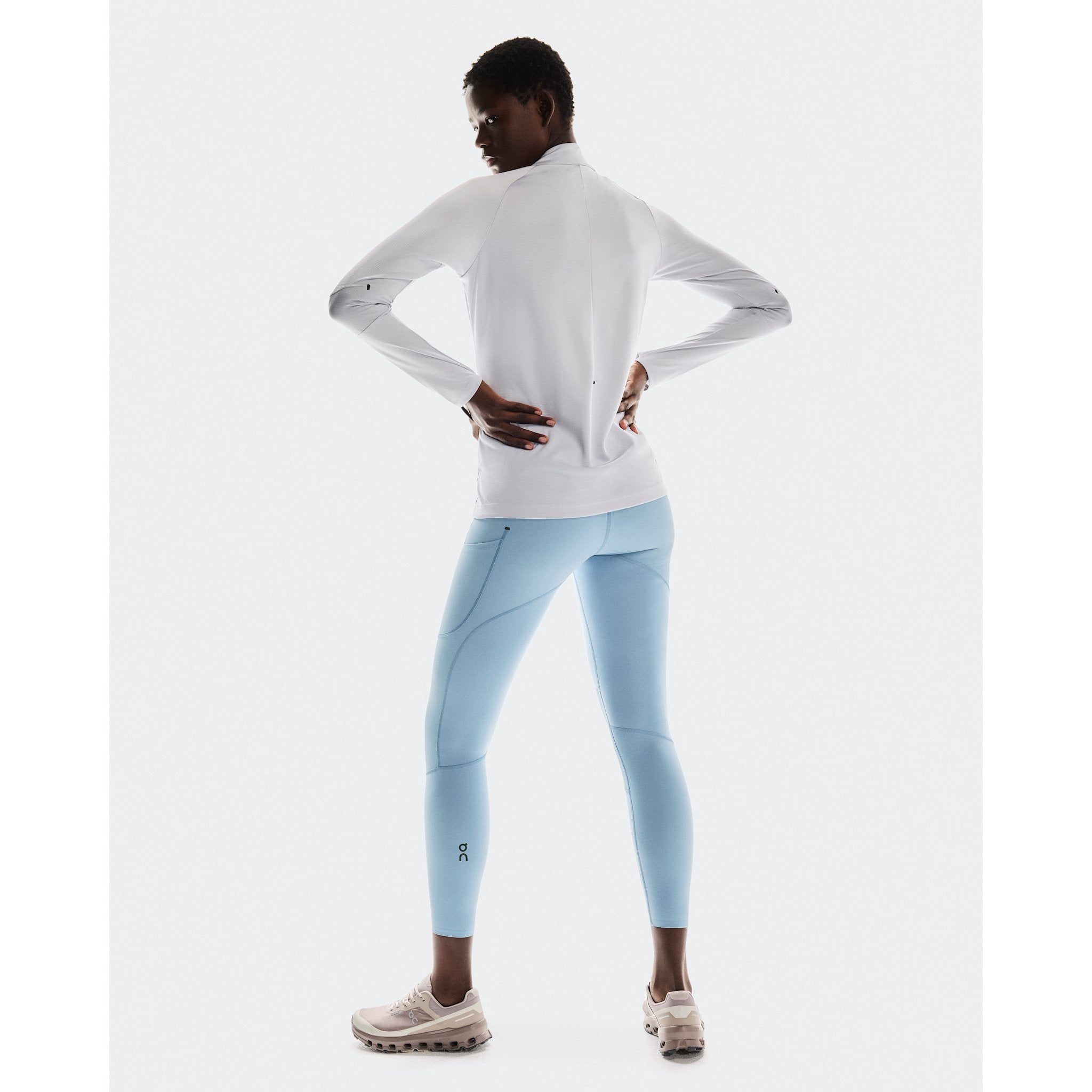 On Trek Tight Chambray