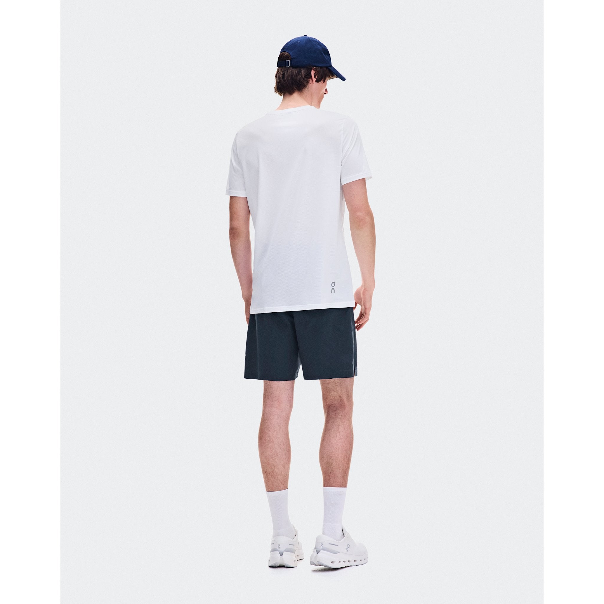 On Core-T Graphic White