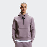 On Focus Tech Hoodie Dewberry