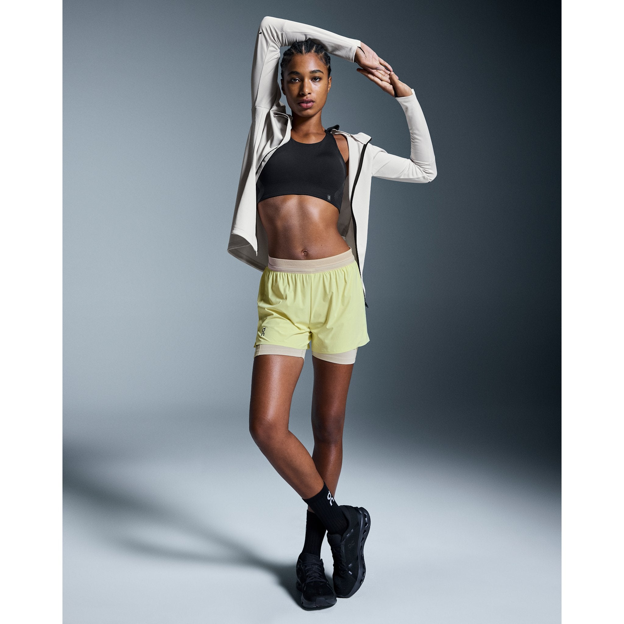 On 3" Performance 2/1 Shorts Limelight | Sand