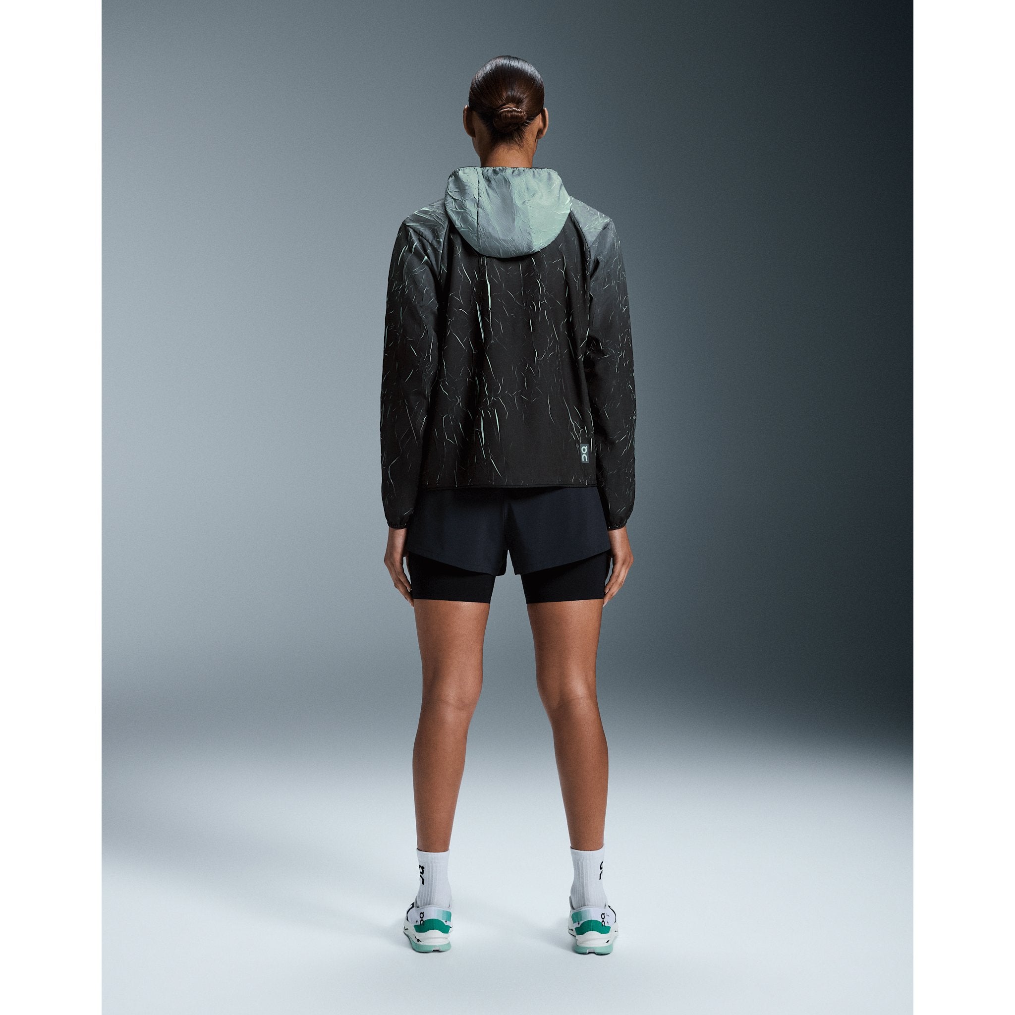 On Pace Run Jacket Black | Lima